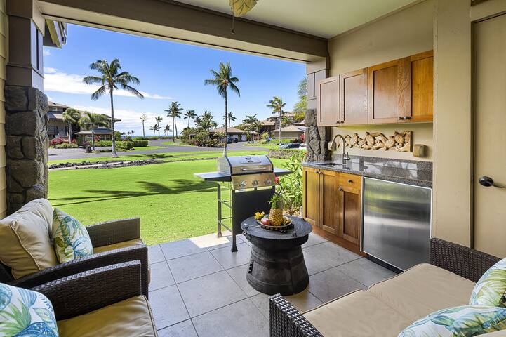 Beautiful Ocean View | Concierge Included | Pool!