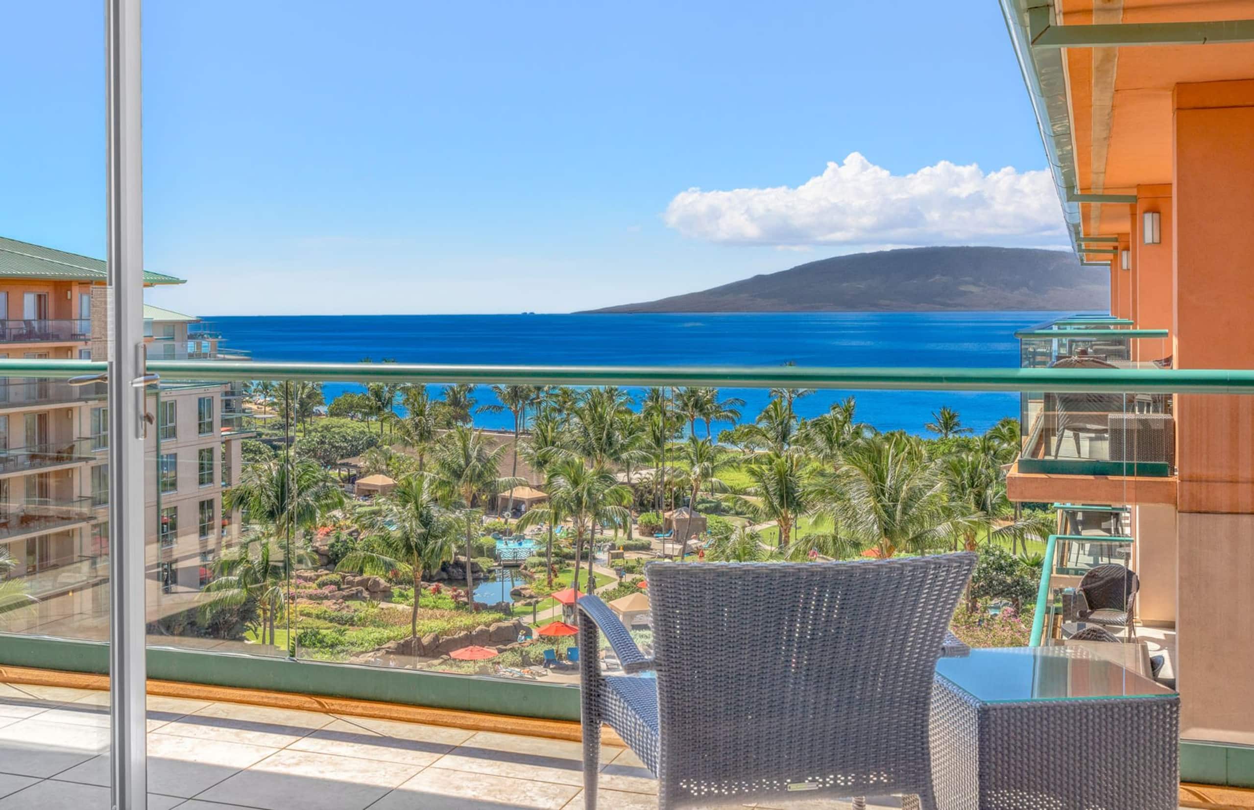 Condo in Lahaina · ★5.0 · 2 bedrooms · 3 beds · 2 baths - Image 15