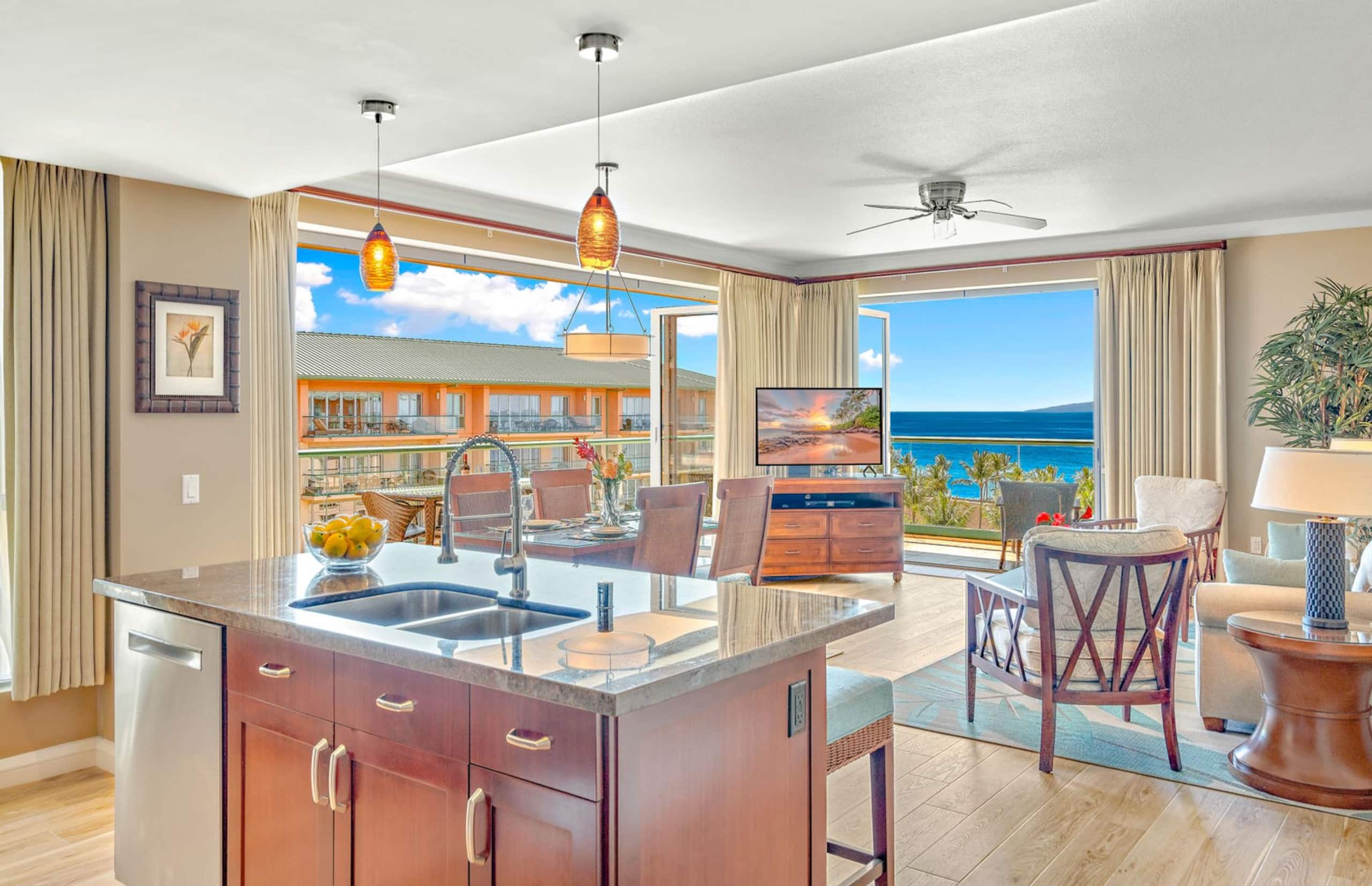 Condo in Lahaina · ★5.0 · 2 bedrooms · 3 beds · 2 baths - Image 8
