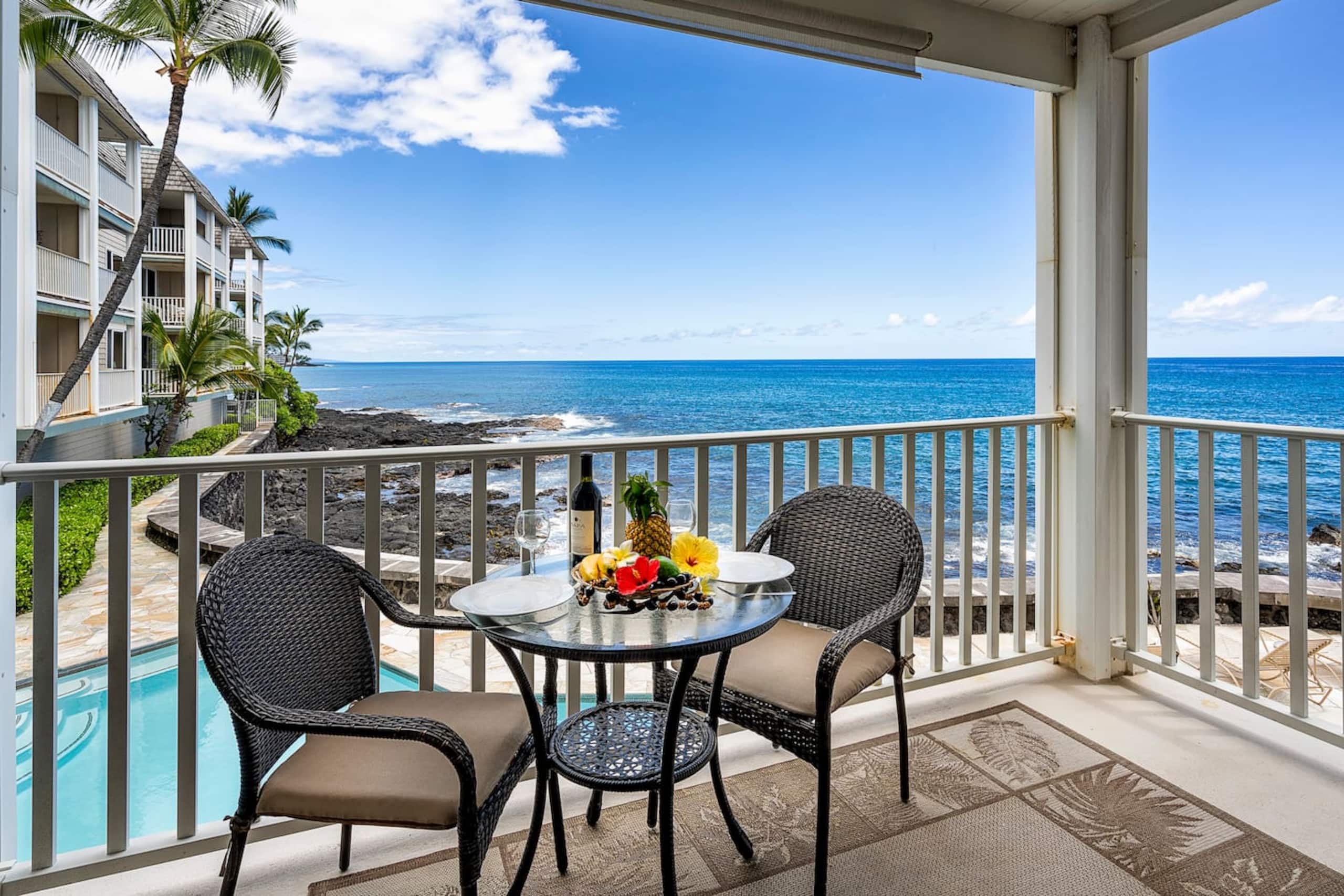 Condo in Kailua-Kona · ★4.95 · 1 bedroom · 2 beds · 1 bath - Image 15