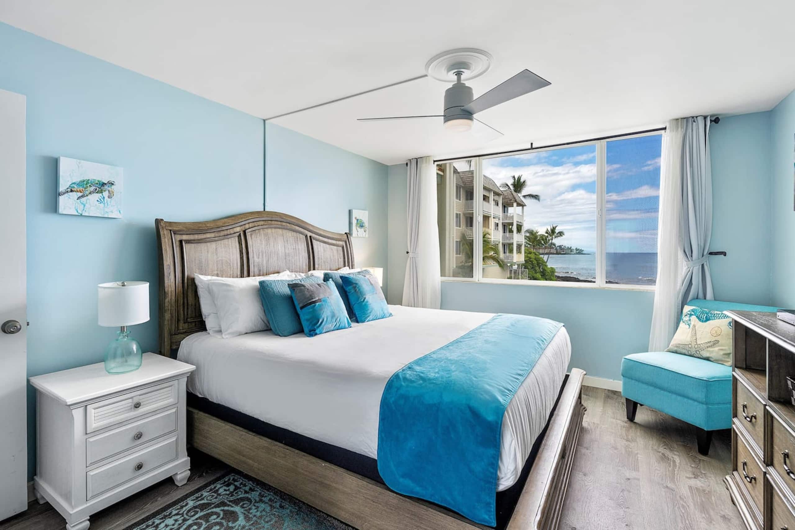 Condo in Kailua-Kona · ★4.95 · 1 bedroom · 2 beds · 1 bath - Image 11