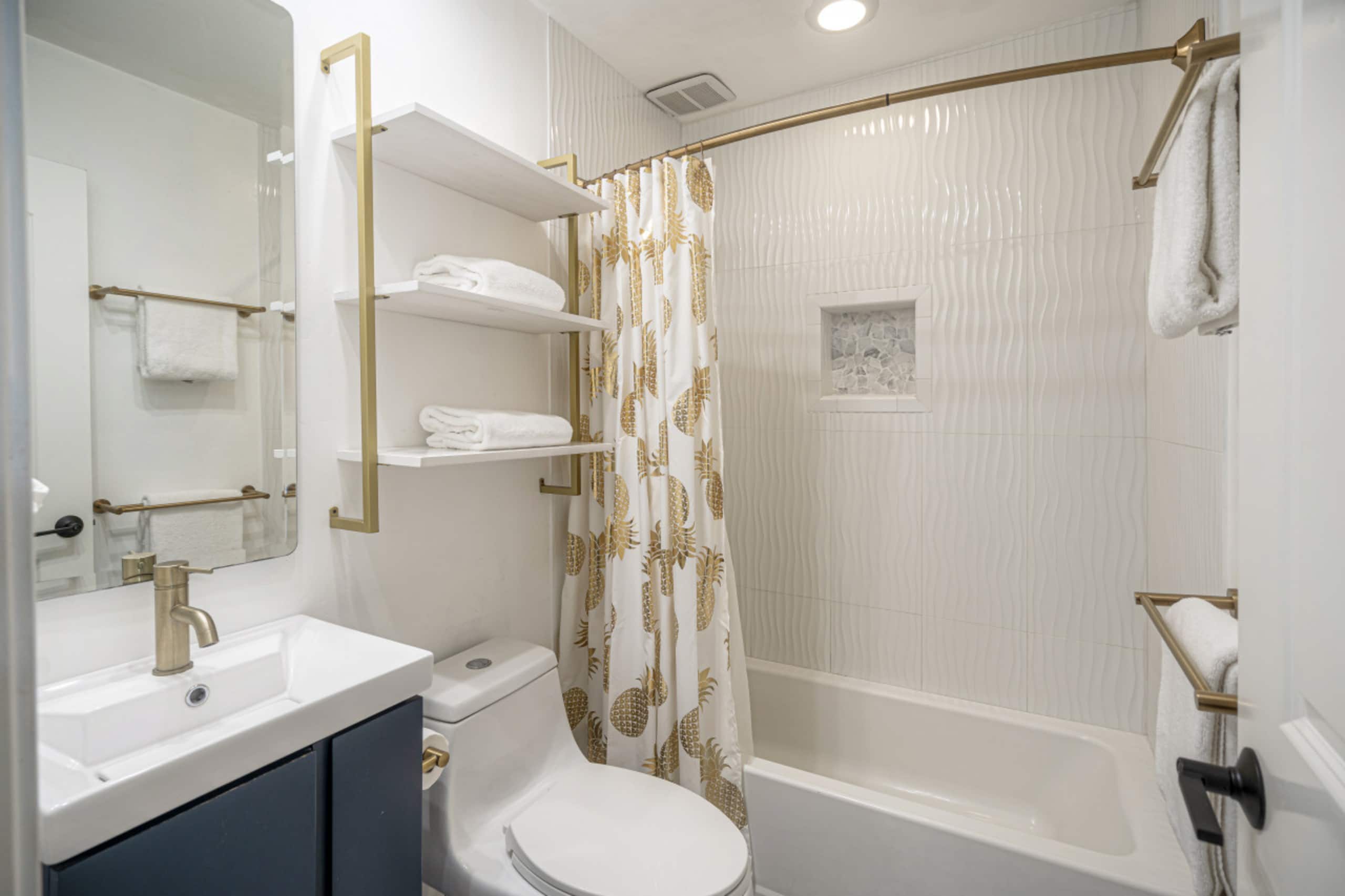 Condo in Lahaina · ★4.91 · 3 bedrooms · 3 beds · 2 baths - Image 29