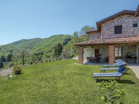 Le Bore (CNG123) by Interhome