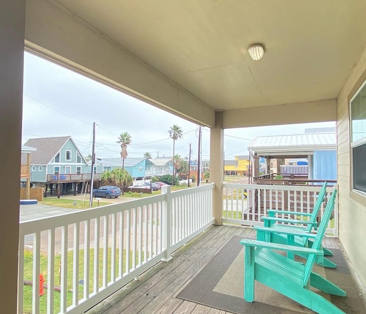 Family Home, Private Pool, Walk To Beach - Port Aransas, TX