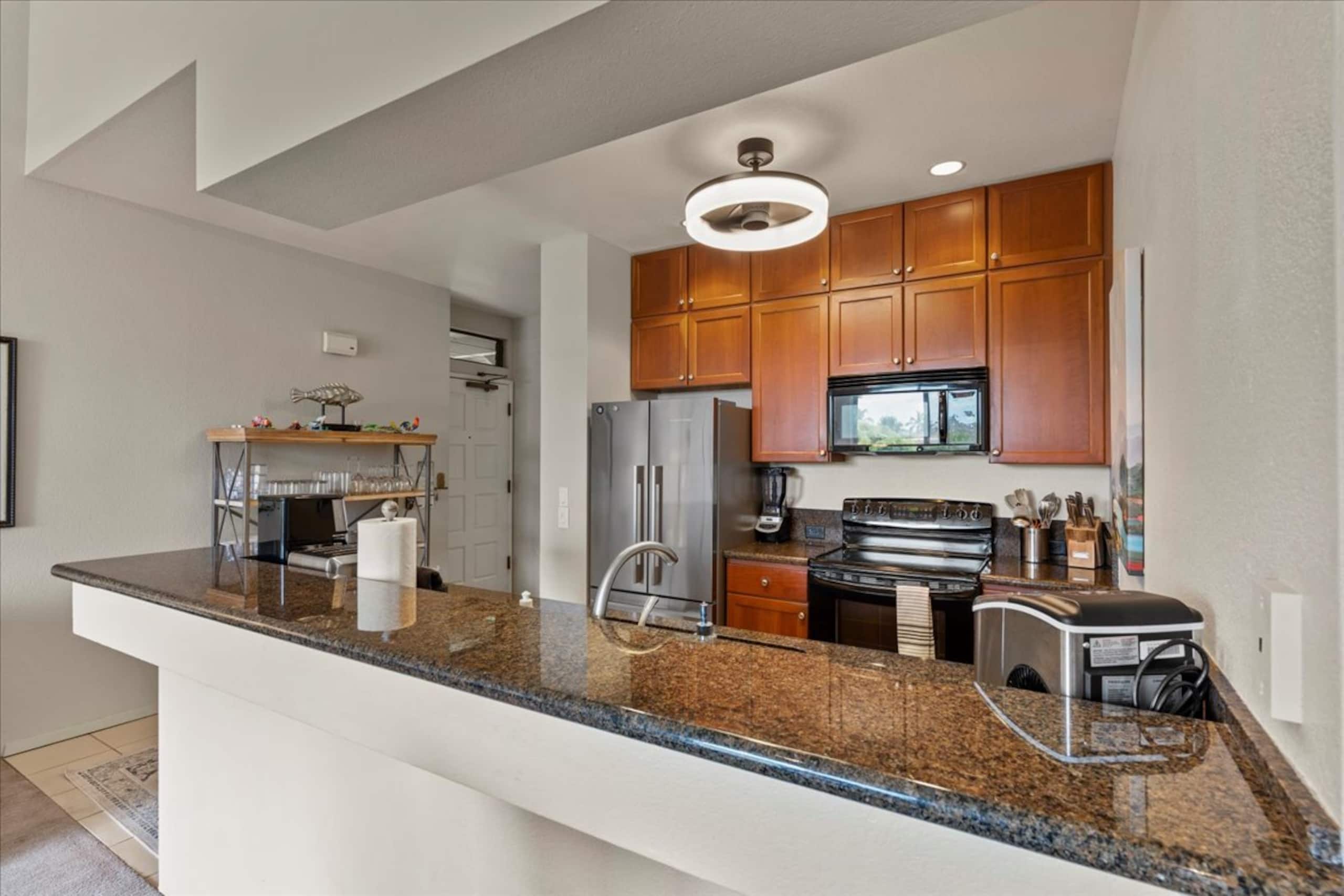 Condo in Wailea · ★4.77 · 2 bedrooms · 3 beds · 2 shared baths - Image 4