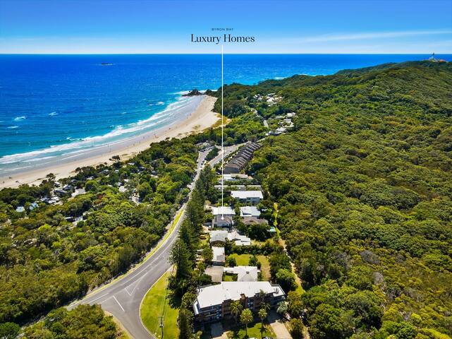 Byron bay Luxury Homes Clarkes Beach House gallery image 2