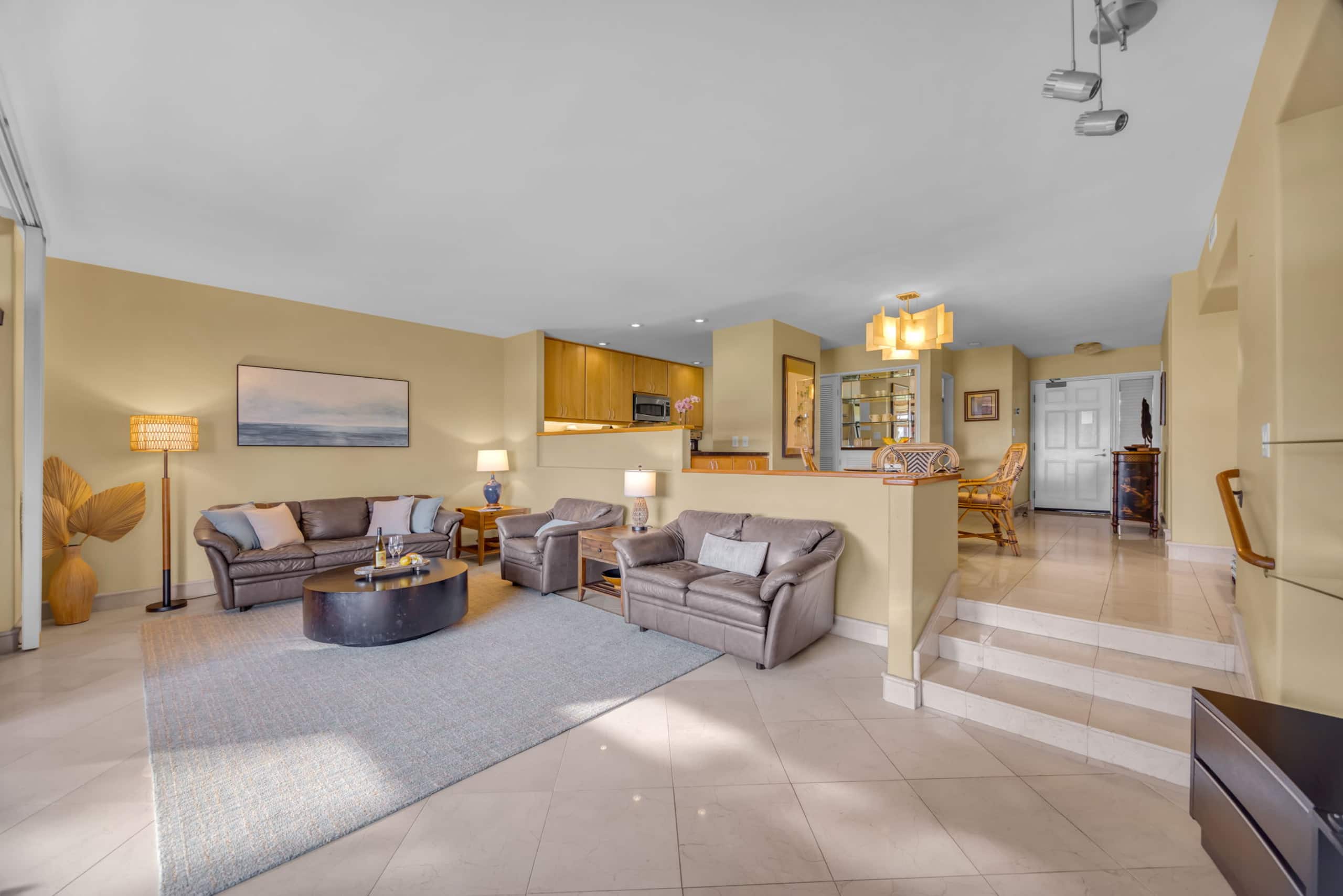 Condo in Lahaina · ★5.0 · 2 bedrooms · 3 beds · 2 baths - Image 6