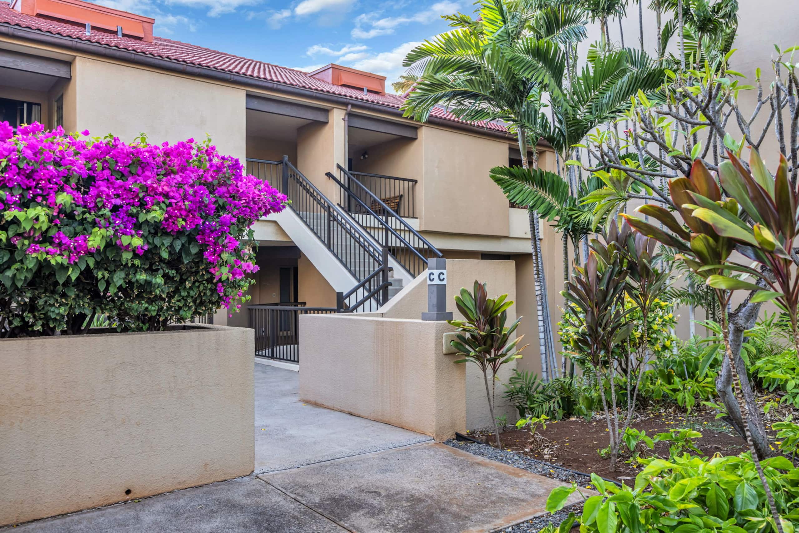 Condo in Lahaina · ★5.0 · 2 bedrooms · 3 beds · 2 baths - Image 34
