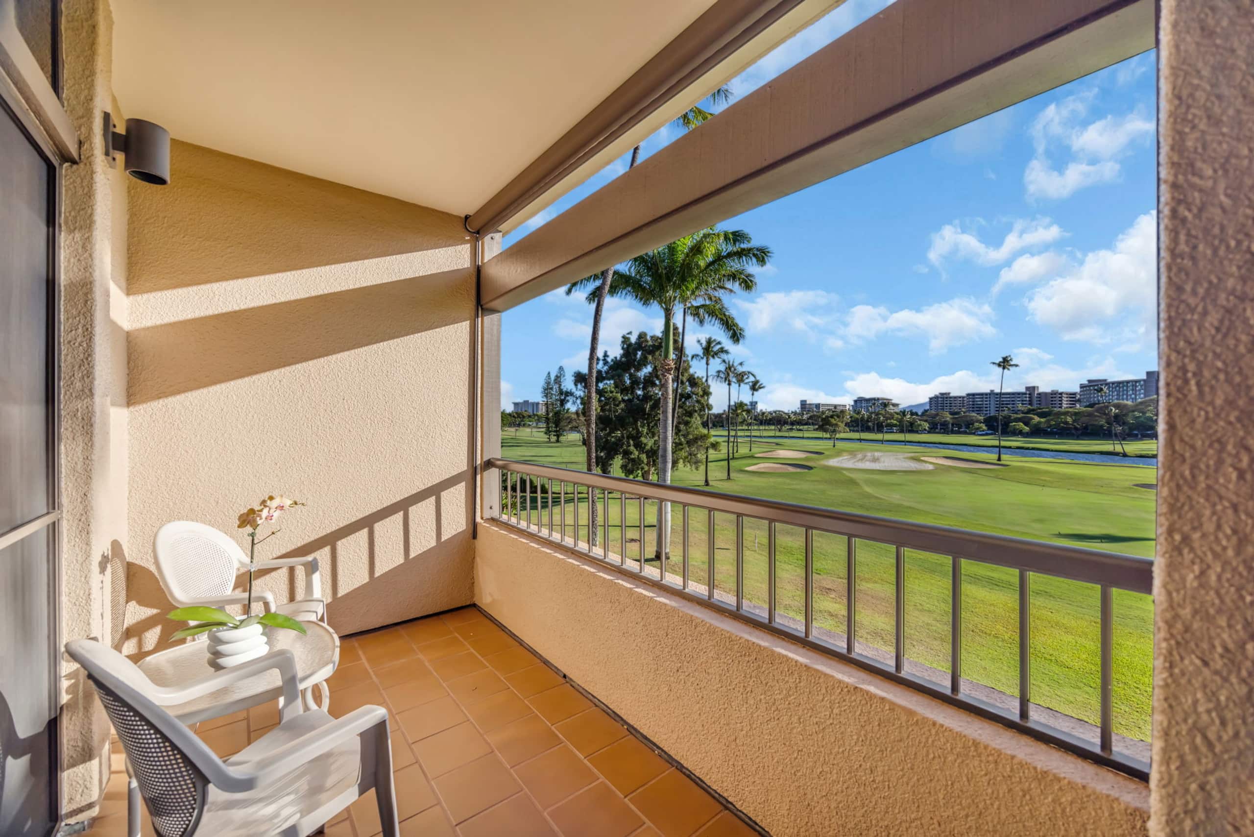 Condo in Lahaina · ★5.0 · 2 bedrooms · 3 beds · 2 baths - Image 15