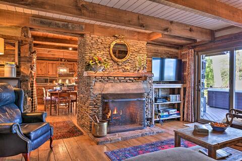 Cabin Near Boone w/ Hot Tub & Mountain Views