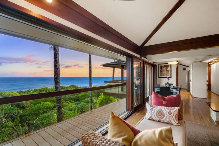 Pool & Hot Tub with Magnificent Ocean Views