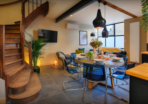 Elegant townhouse 6p in Burgundy region