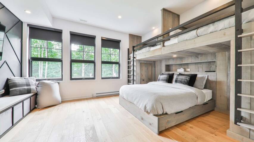 Rendez-Vous Mont-Tremblant managed Airbnb listing 2