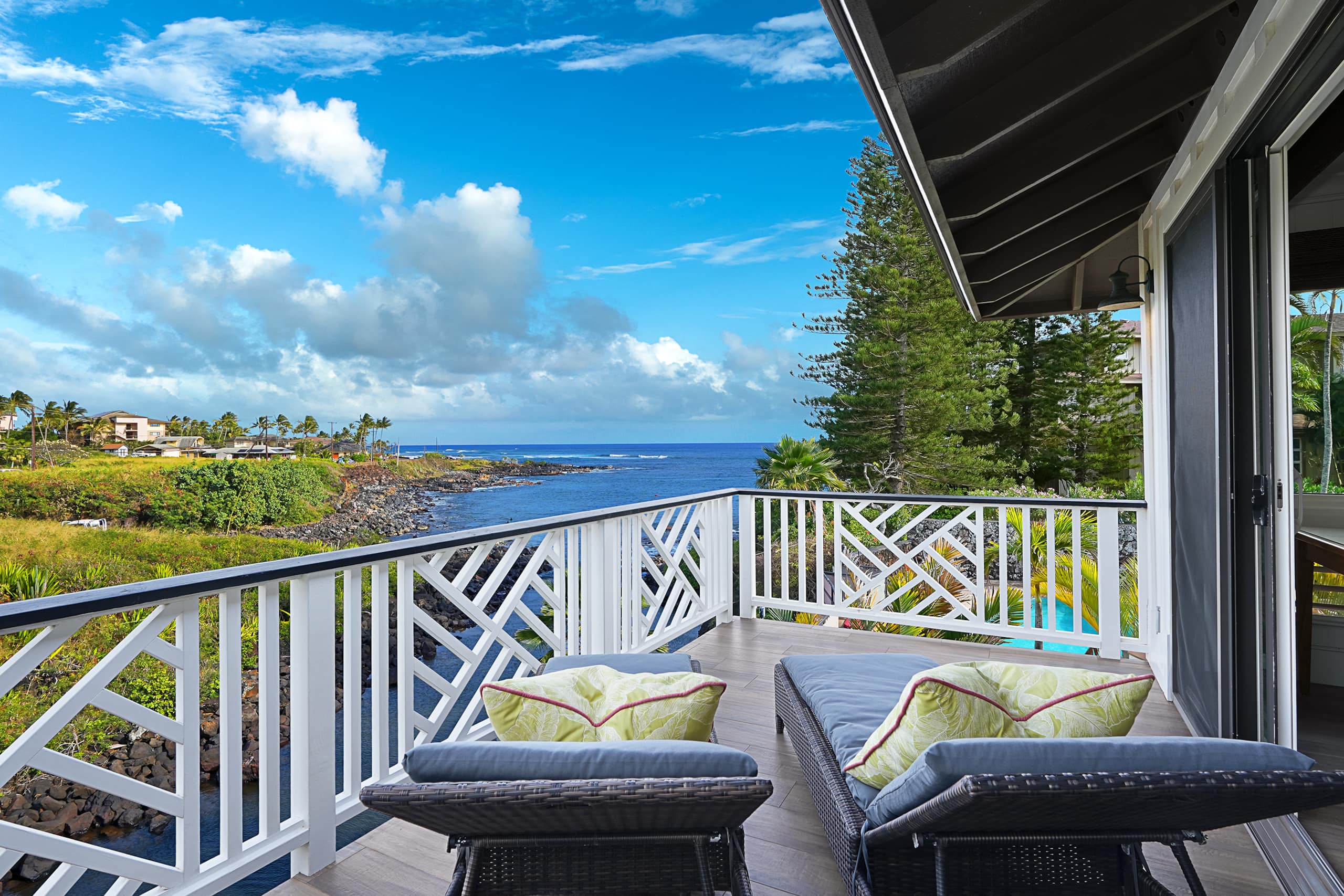 Home in Koloa · ★5.0 · 2 bedrooms · 3 beds · 3 baths - Photo 18