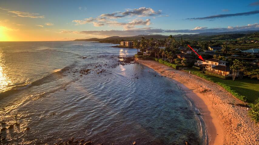 Hale Ohe – Best Value Beachfront Steps from Beach! gallery image 4