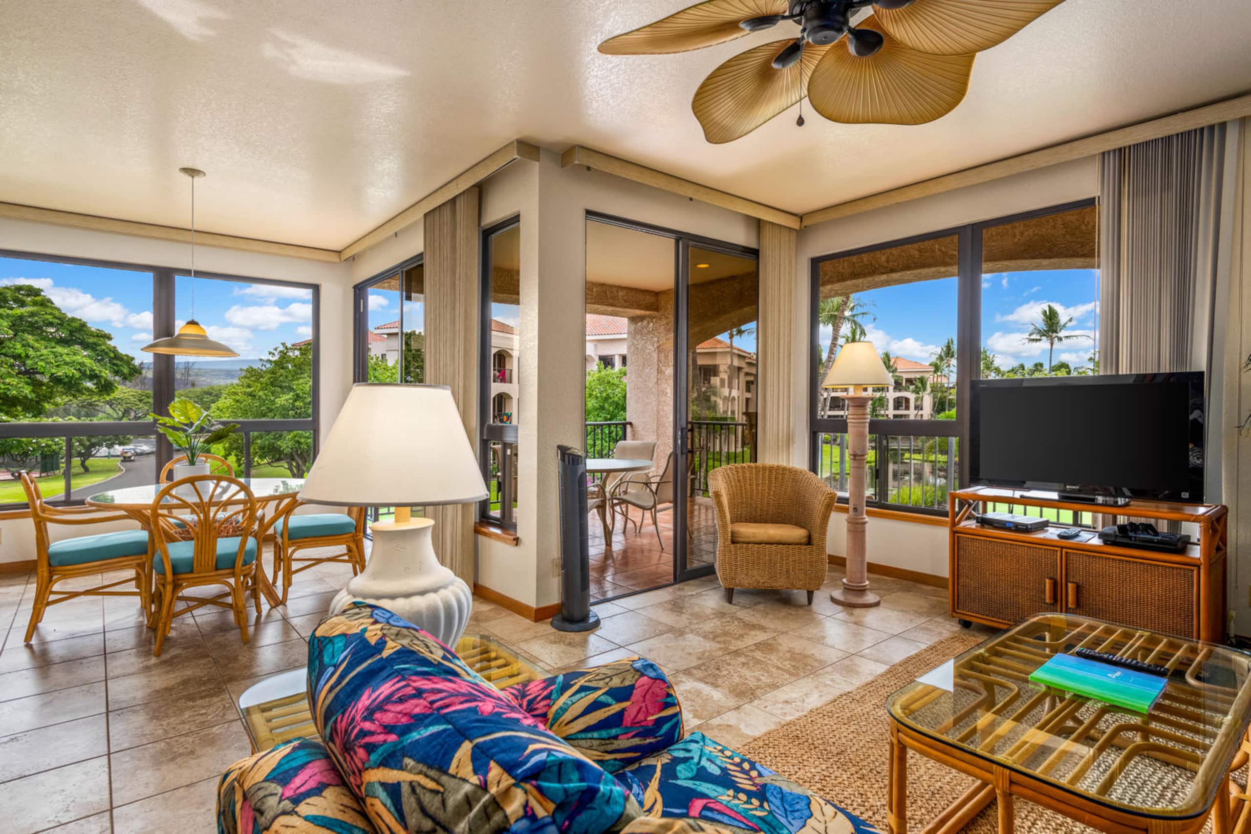 Island Oasis with Resort Pool and King Bed - Main photo