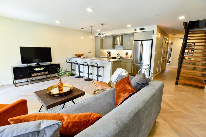 MySouthernComfort “The Gabrielle” Large 3 bedroom gallery image 3