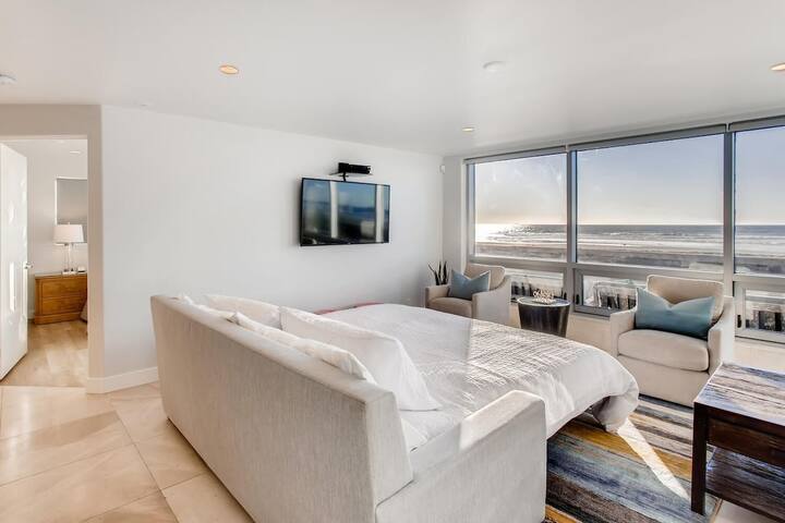 Oceanfront Gem | Ocean Views for Days gallery image 5