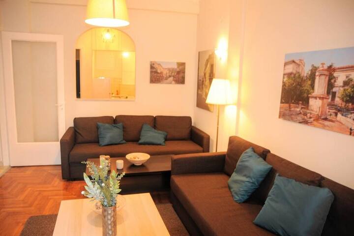 Comfortable apartment in Acropolis gallery image 3