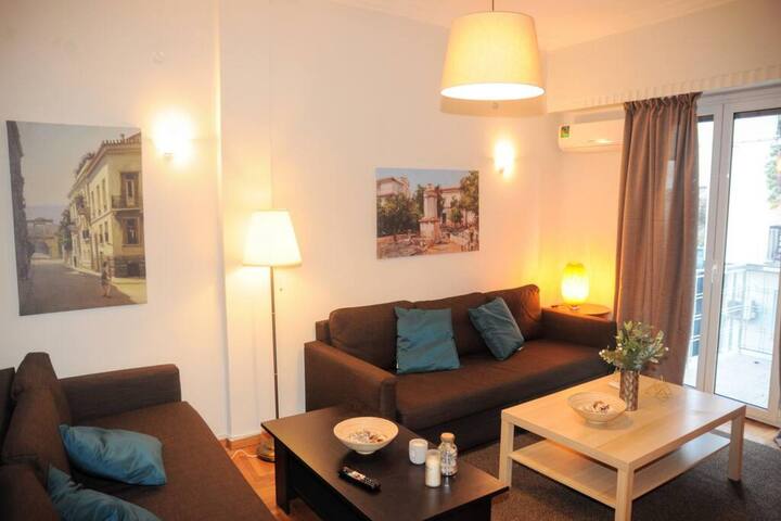 Comfortable apartment in Acropolis gallery image 2