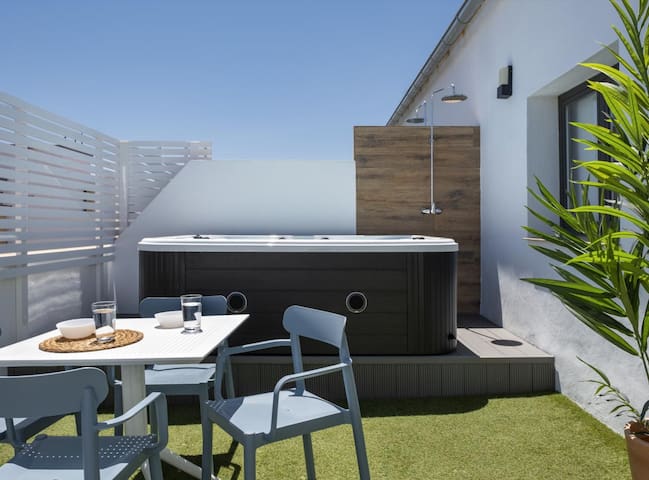 Magno Apartments managed Airbnb listing 2