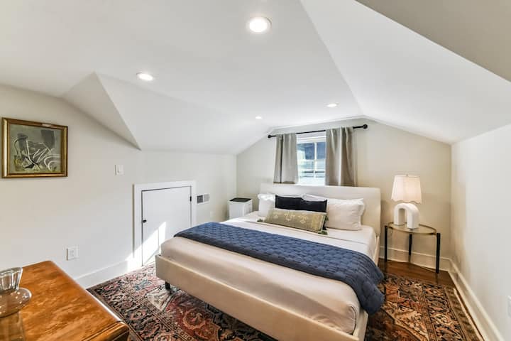 Dormitorio 4 | Cama tamaño king | Ubicado en el segundo piso