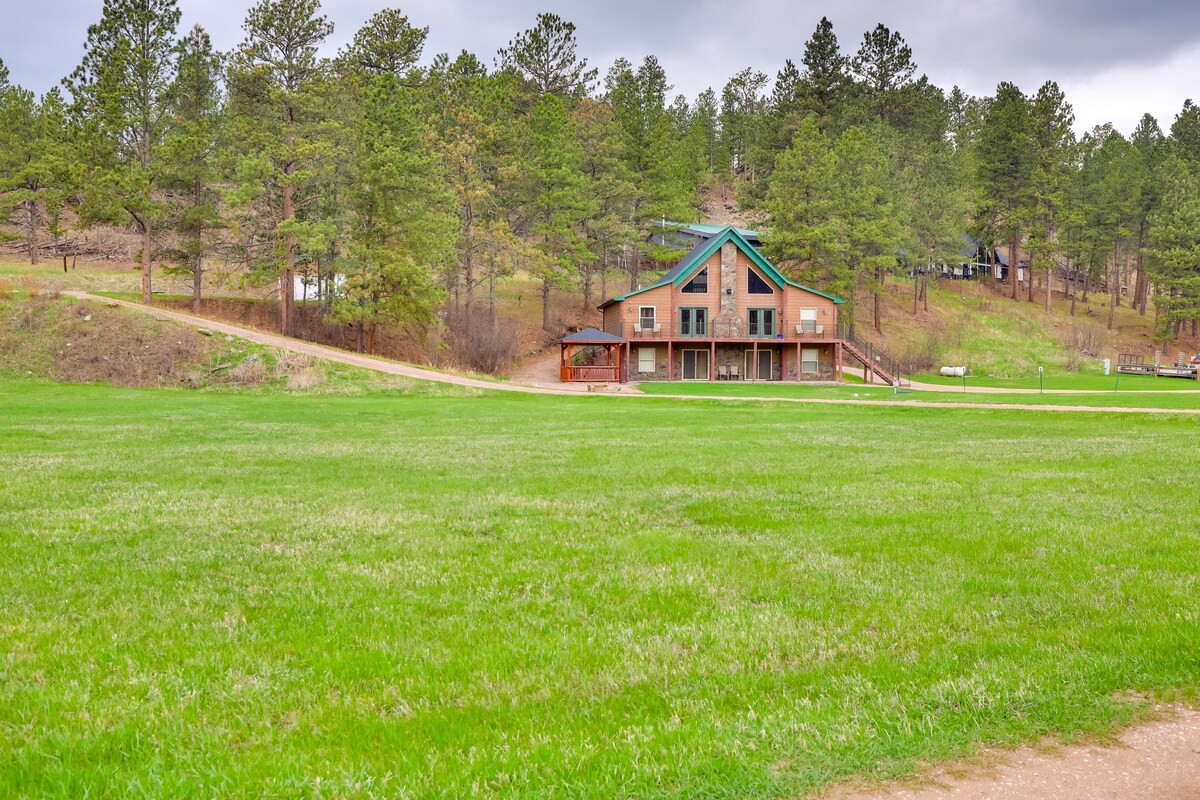 Mickelson Trail Access! Black Hills Group Lodge - Cabins for Rent