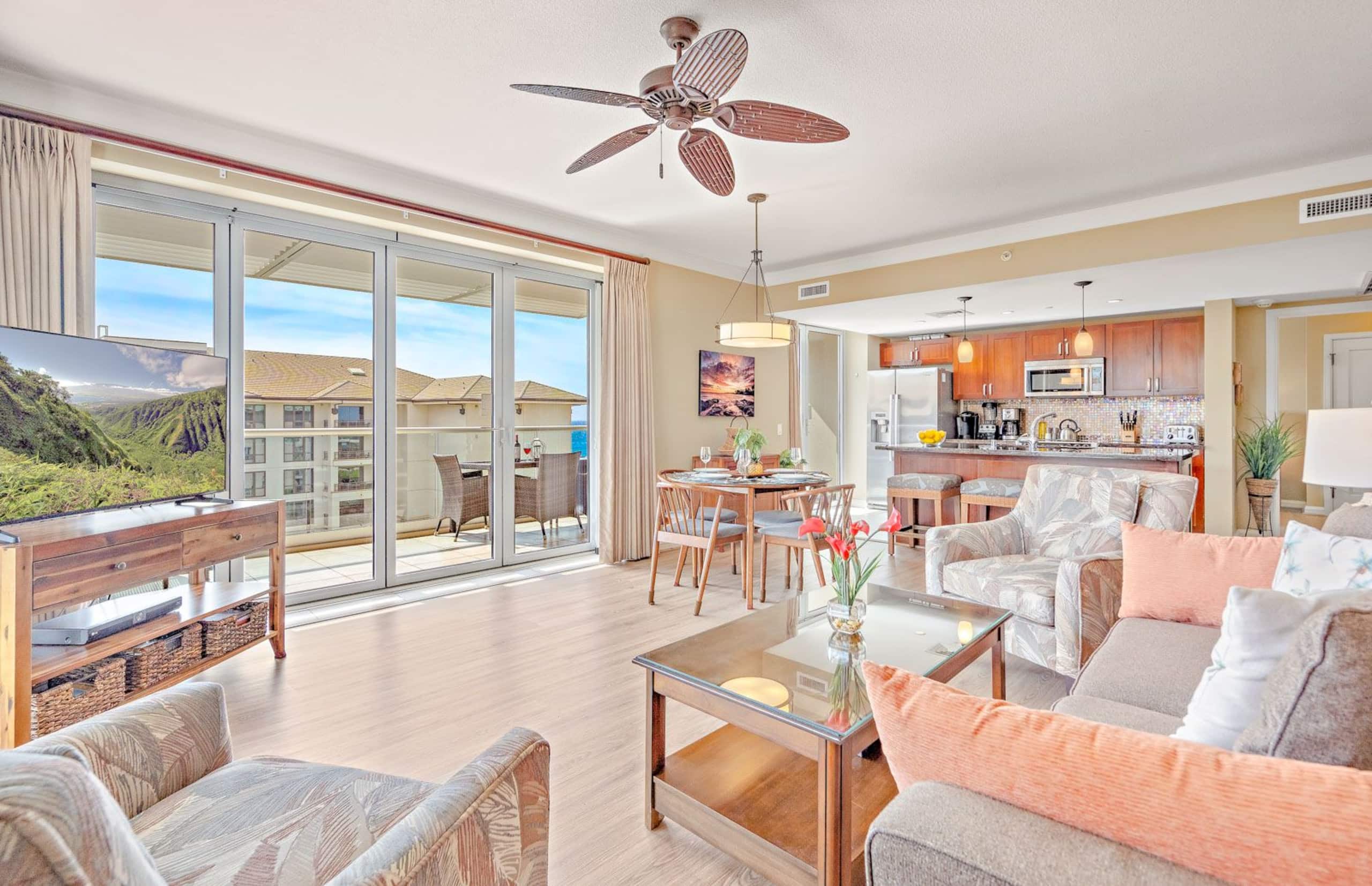 Condo in Lahaina · ★4.95 · 2 bedrooms · 3 beds · 2 baths - Image 4