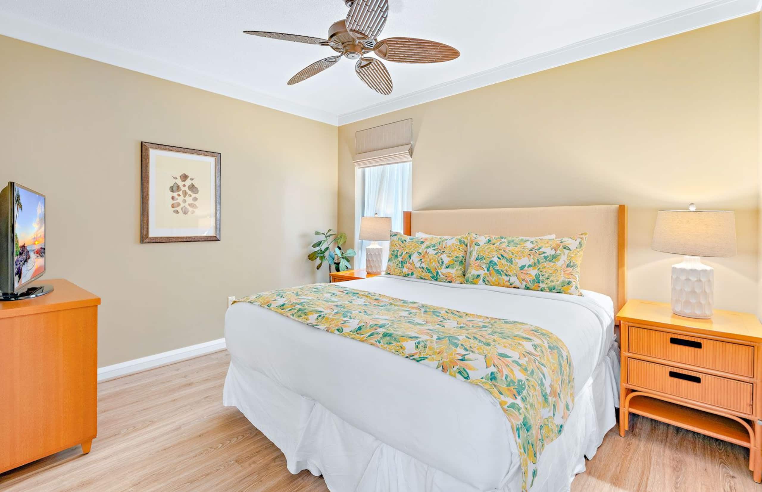 Condo in Lahaina · ★4.95 · 2 bedrooms · 3 beds · 2 baths - Image 23