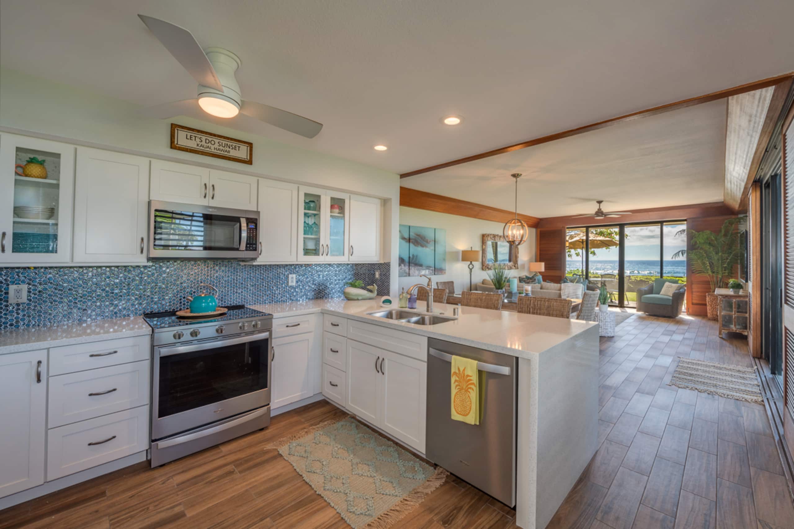 Townhouse in Koloa · ★4.94 · 2 bedrooms · 4 beds · 3 baths - Image 11
