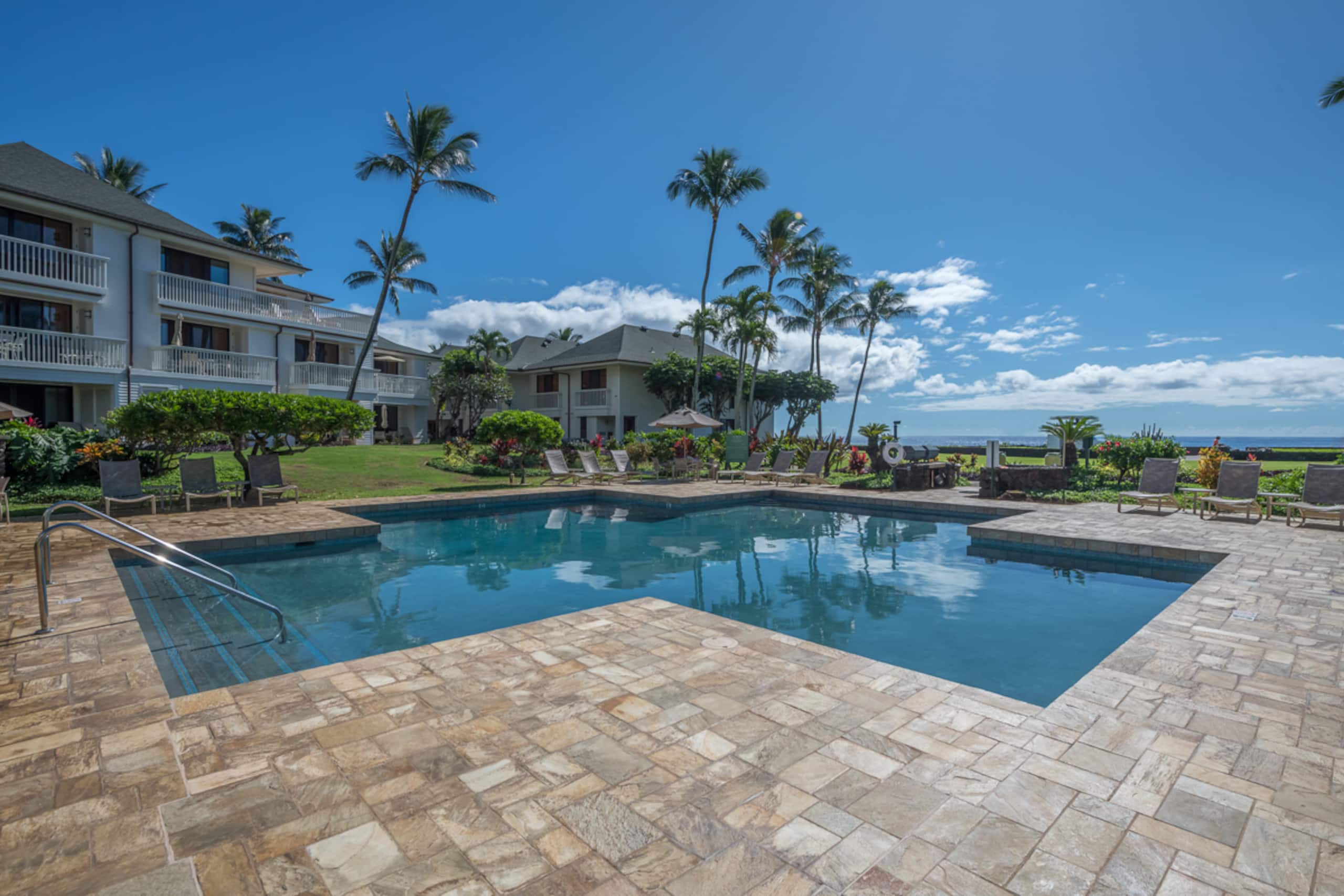 Townhouse in Koloa · ★4.94 · 2 bedrooms · 4 beds · 3 baths - Image 35