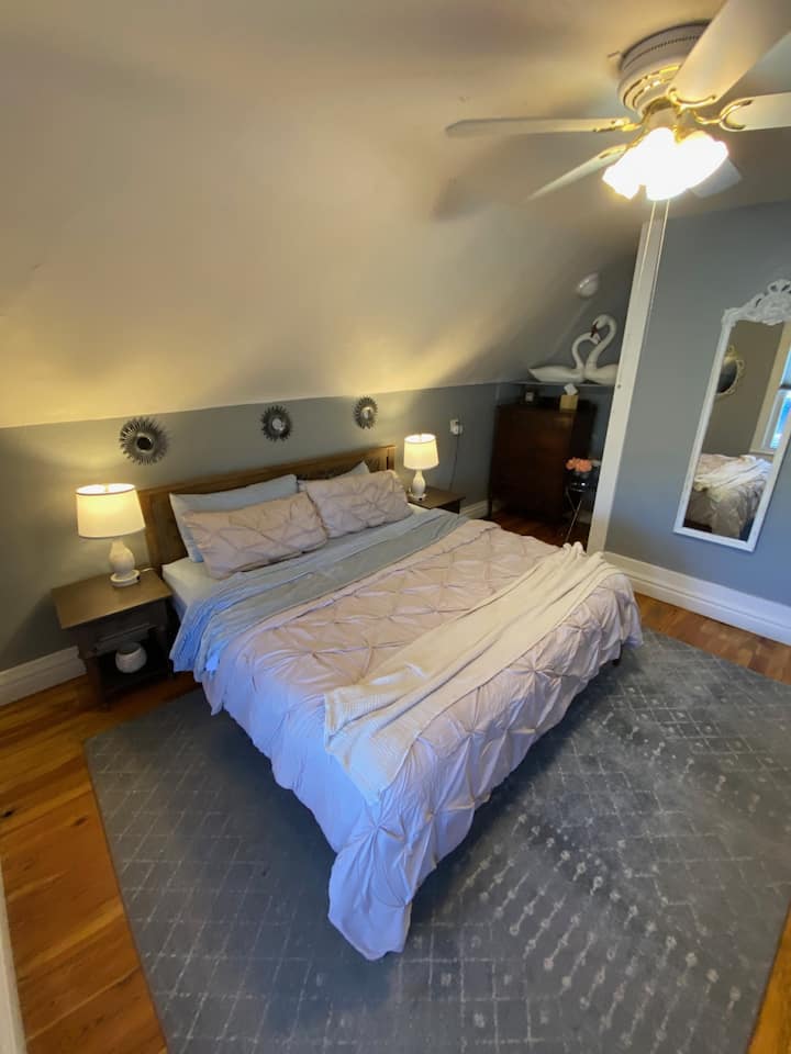 Nivel superior. Cama tamaño king