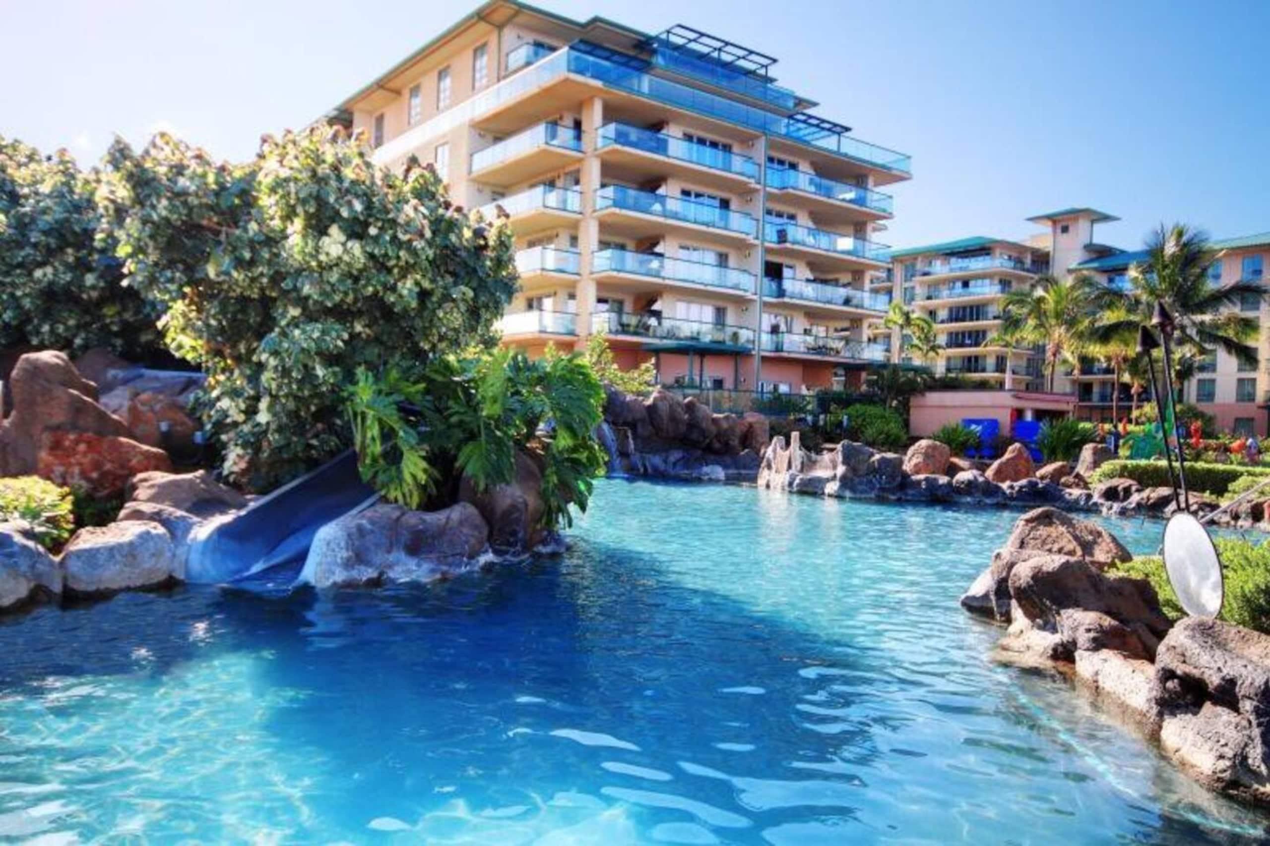 Condo in Lahaina · ★4.91 · 2 bedrooms · 3 beds · 2 baths - Image 44