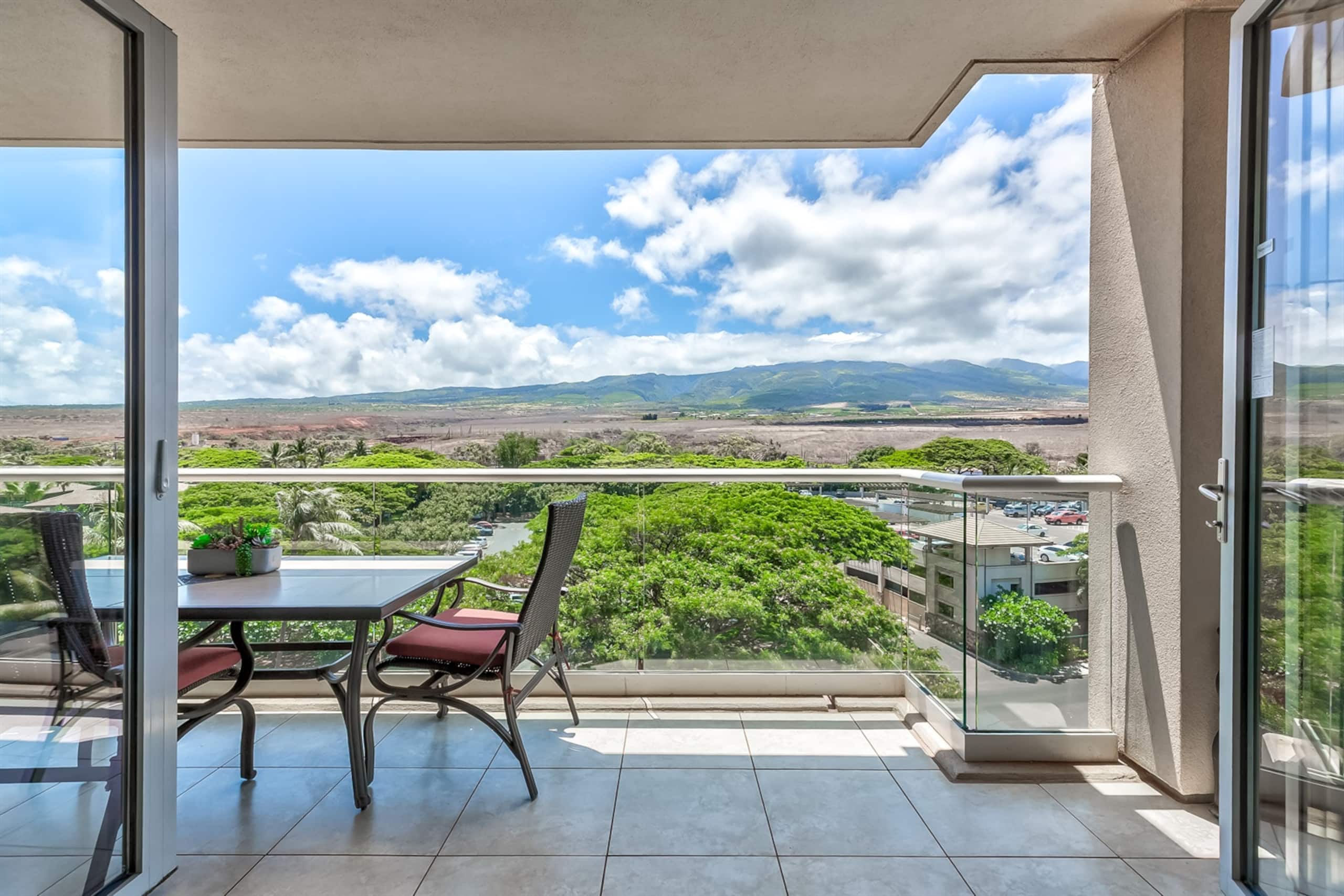 Condo in Lahaina · ★4.91 · 2 bedrooms · 3 beds · 2 baths - Image 15