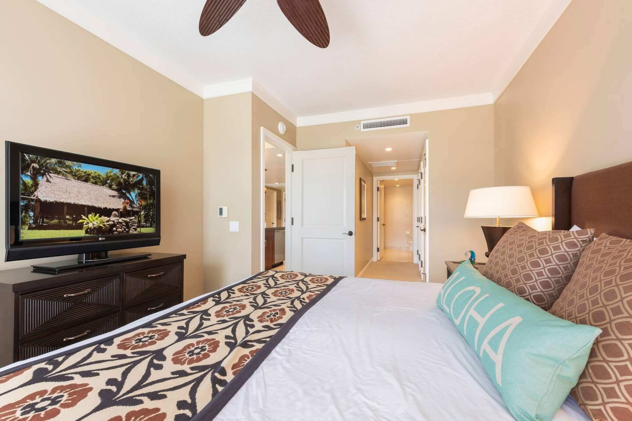 Condo in Lahaina · ★4.91 · 2 bedrooms · 3 beds · 2 baths - Image 16