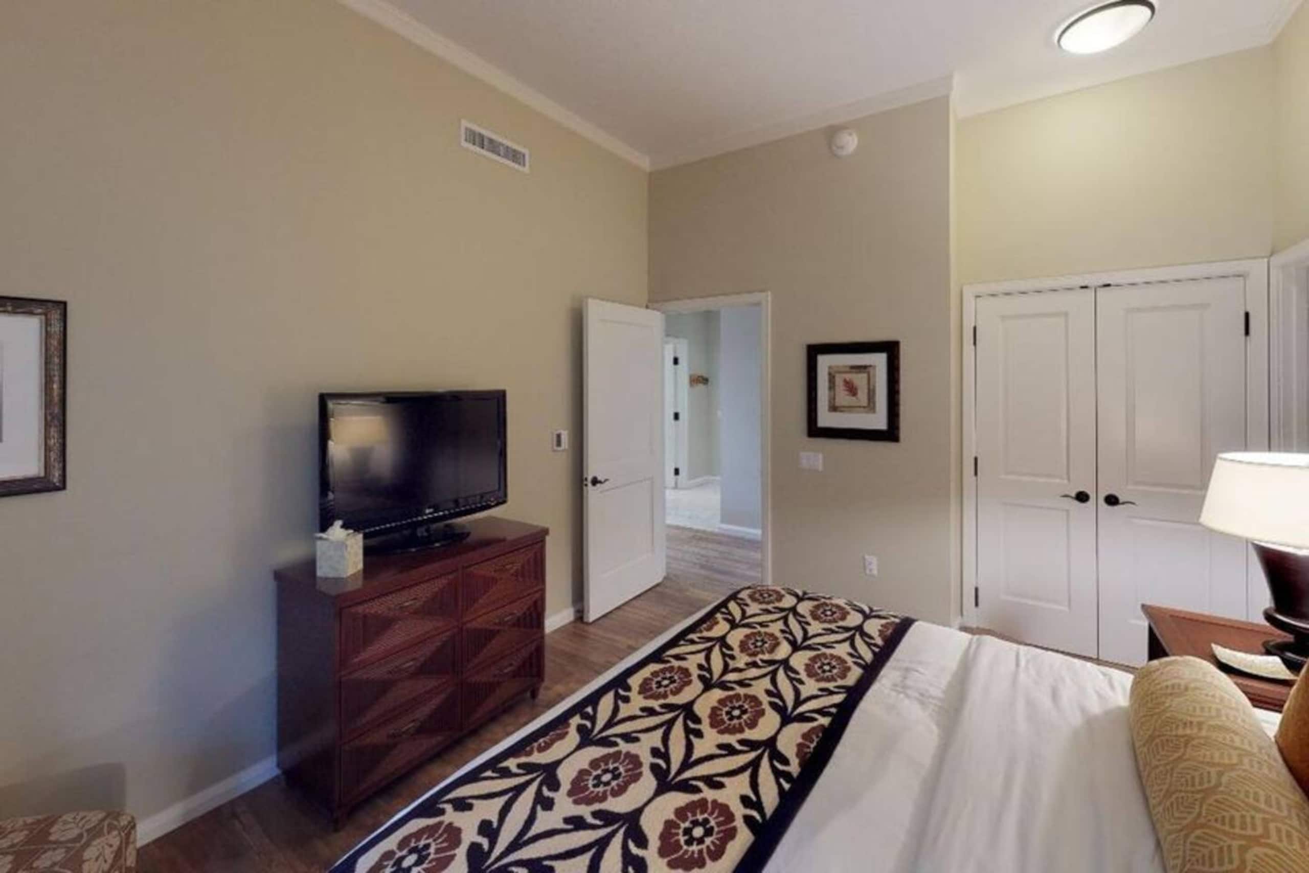 Condo in Lahaina · ★4.95 · 2 bedrooms · 3 beds · 2 baths - Image 23