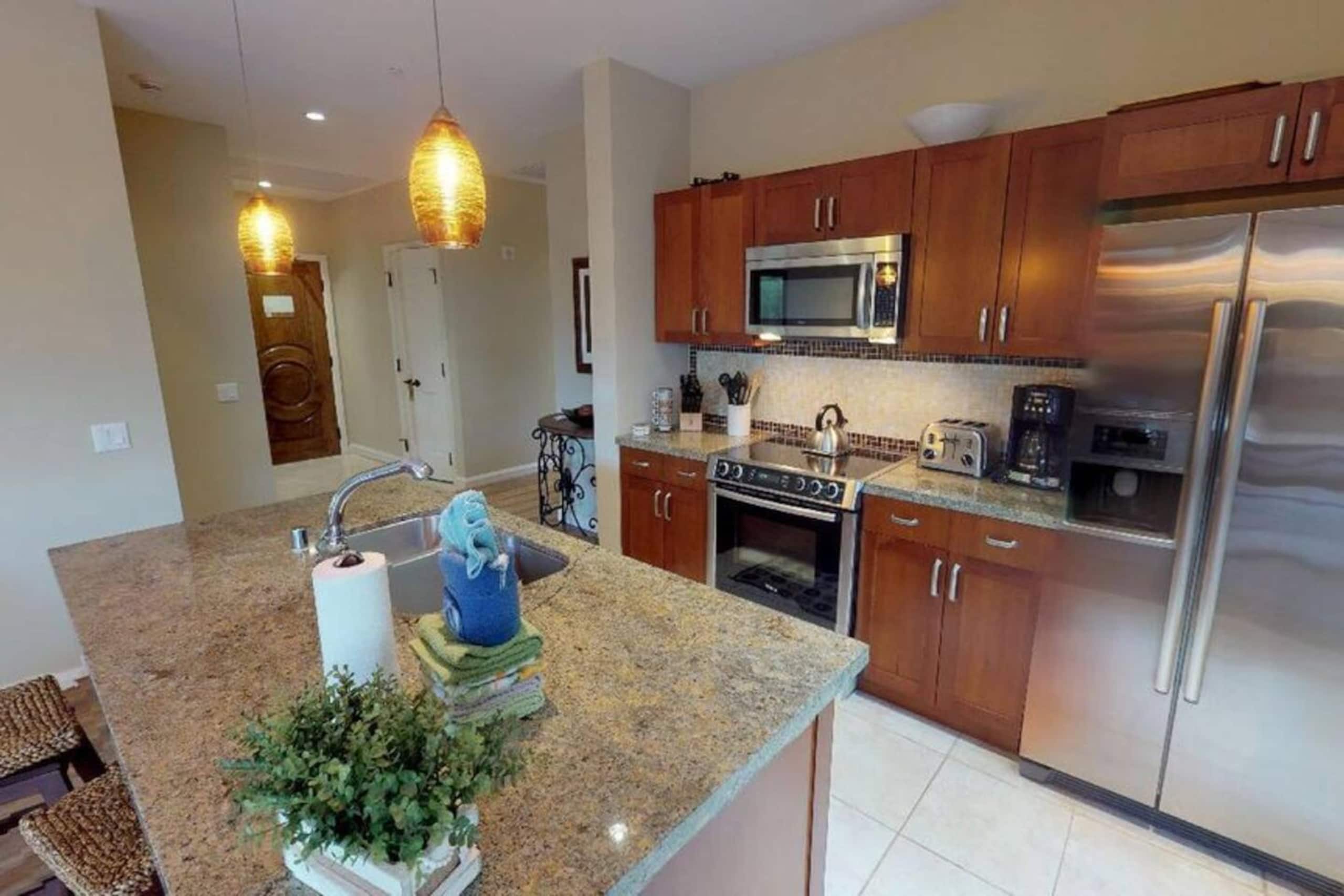Condo in Lahaina · ★4.95 · 2 bedrooms · 3 beds · 2 baths - Image 14