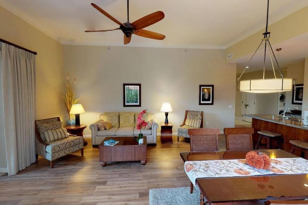 Condominio de un nivel,  sofá cama