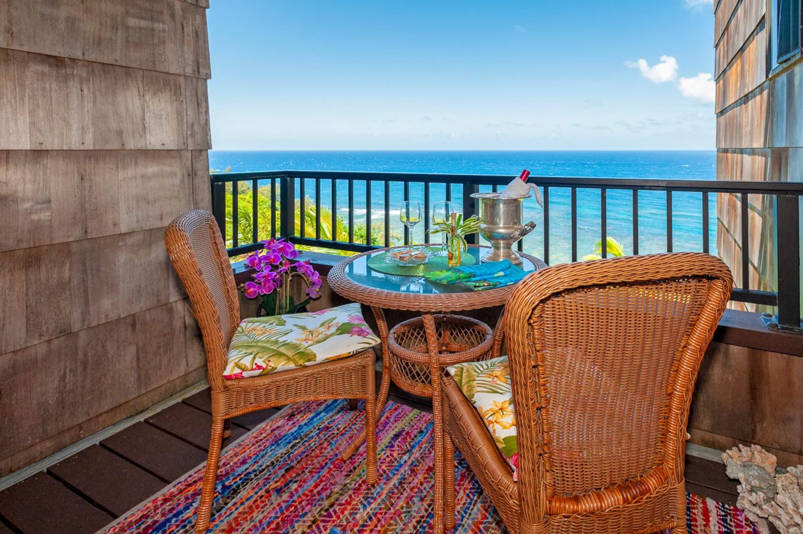 Condo in Princeville · ★4.72 · 1 bedroom · 2 beds · 1 private bath - Image 1
