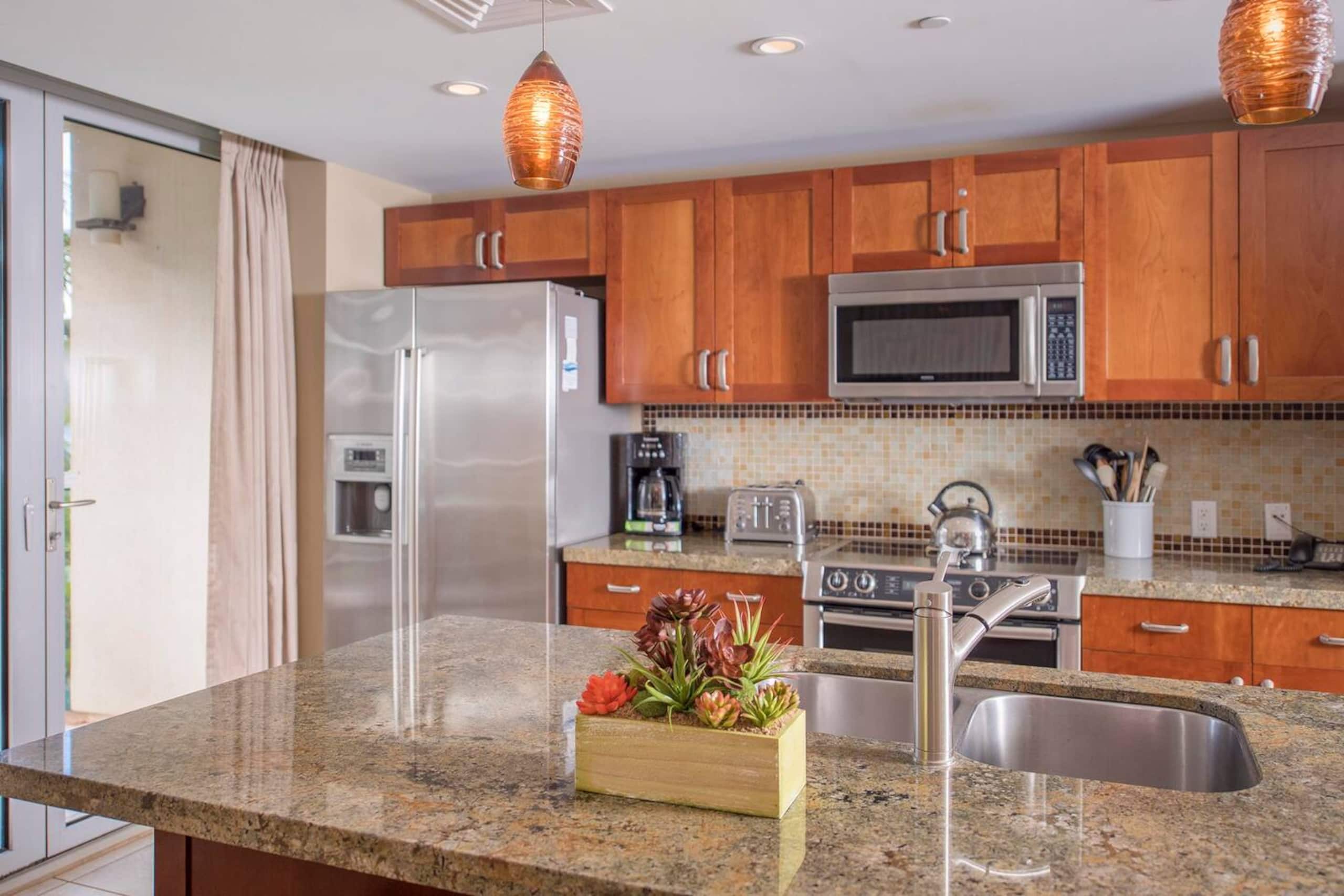 Condo in Lahaina · ★5.0 · 2 bedrooms · 3 beds · 2 baths - Image 8