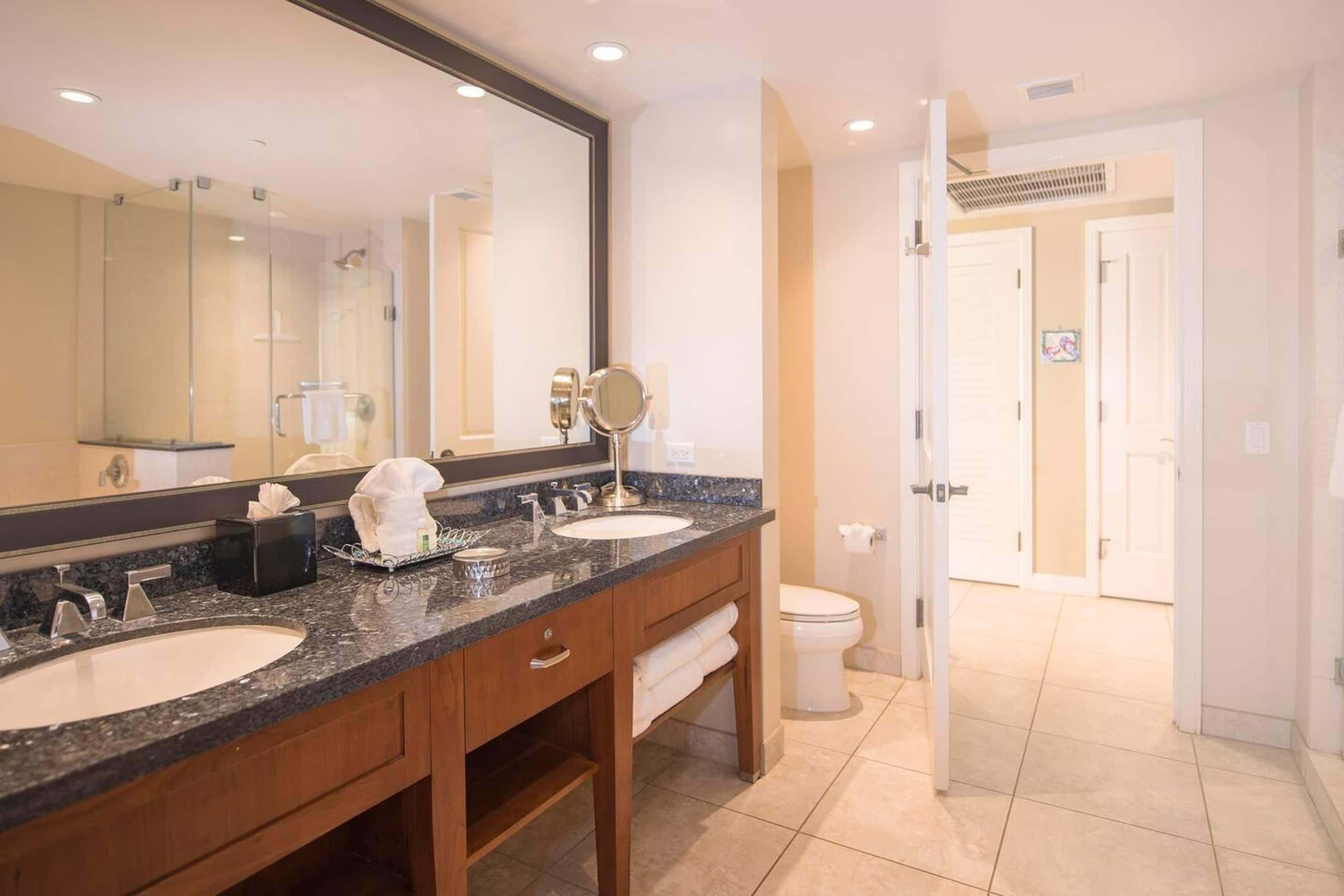 Condo in Lahaina · ★5.0 · 2 bedrooms · 3 beds · 2 baths - Image 20