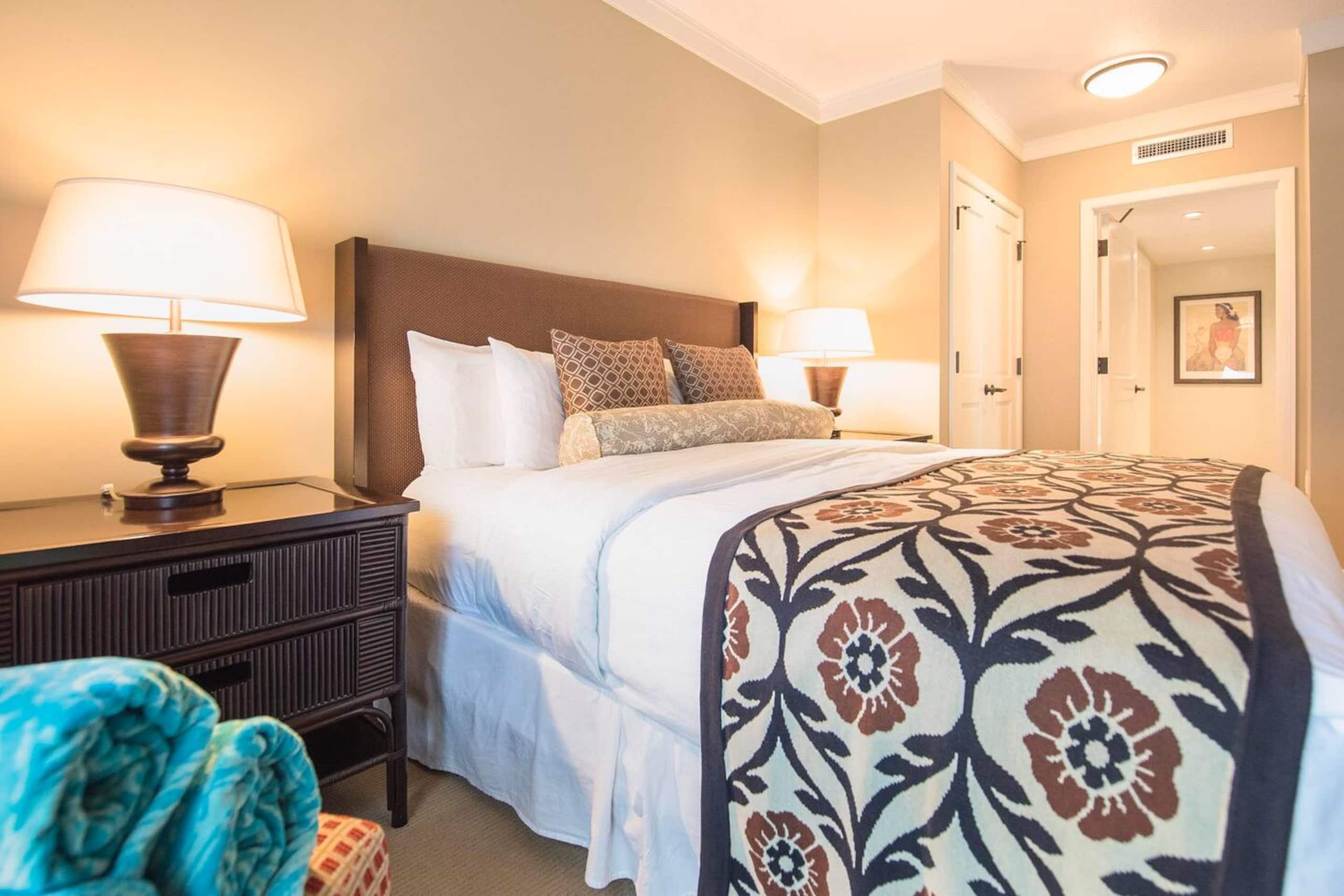 Condo in Lahaina · ★5.0 · 2 bedrooms · 3 beds · 2 baths - Image 17