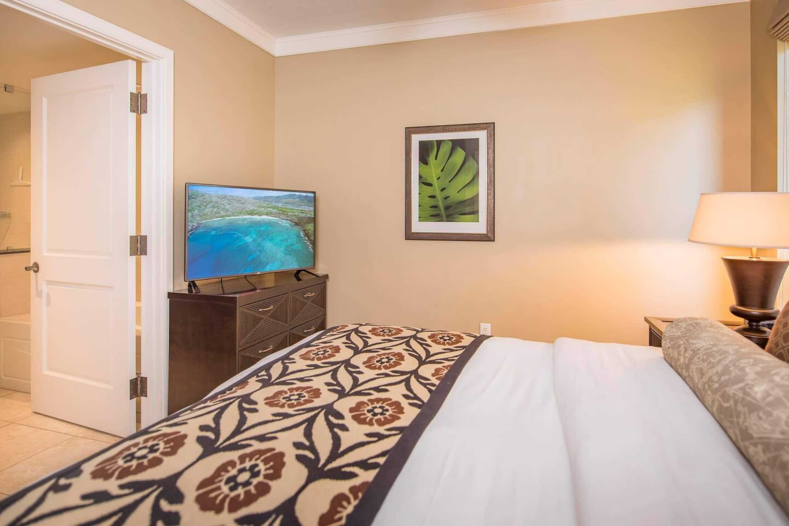 Condo in Lahaina · ★5.0 · 2 bedrooms · 3 beds · 2 baths - Image 14