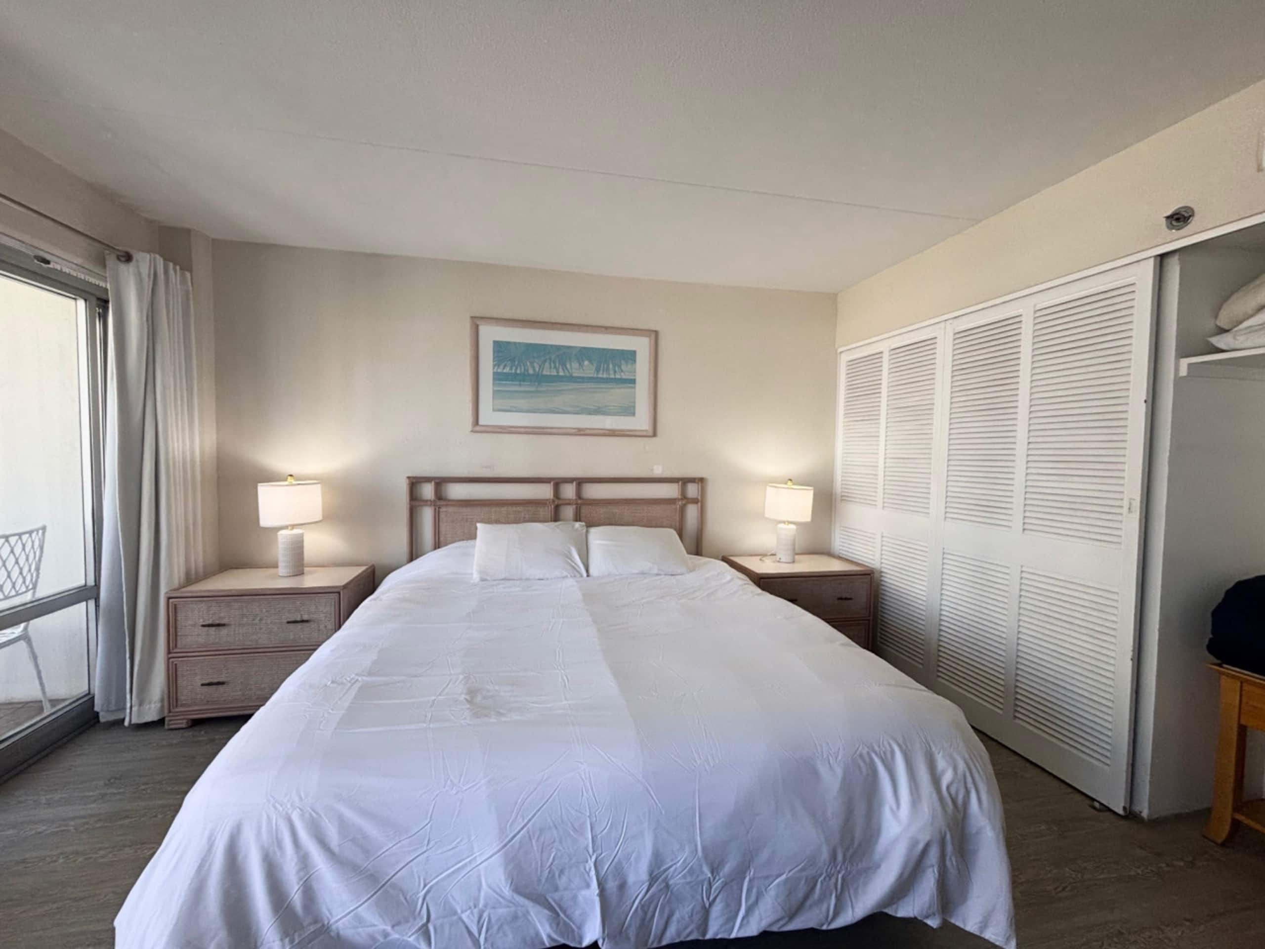 Condo in Honolulu · ★4.46 · 1 bedroom · 2 beds · 1 private bath - Image 6