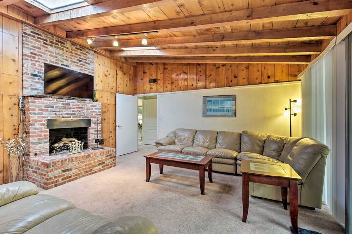 Walk to La Jolla Beach: Expansive 2-Home Escape! gallery image 4