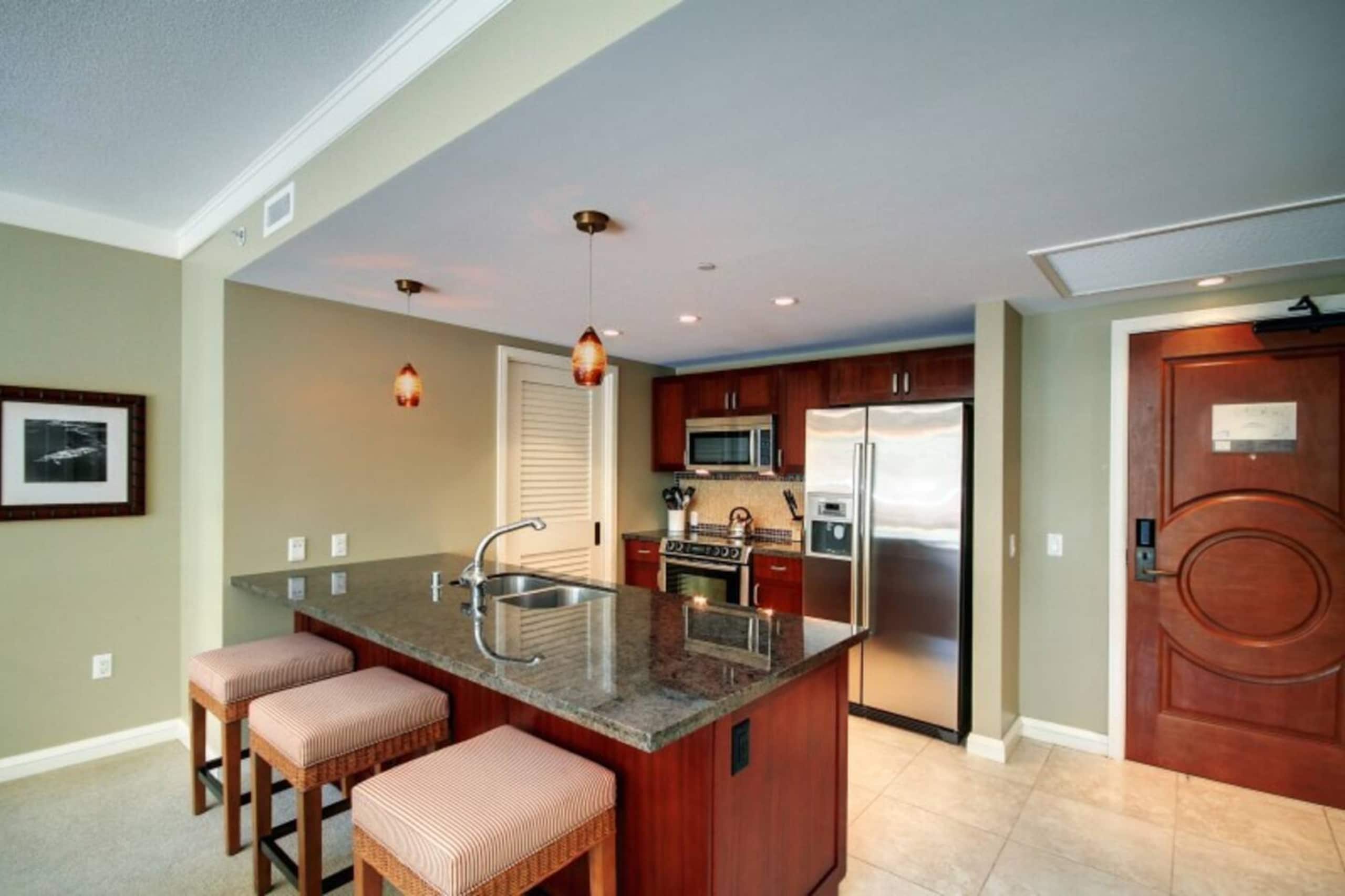 Condo in Lahaina · ★4.91 · 2 bedrooms · 3 beds · 2 baths - Image 12