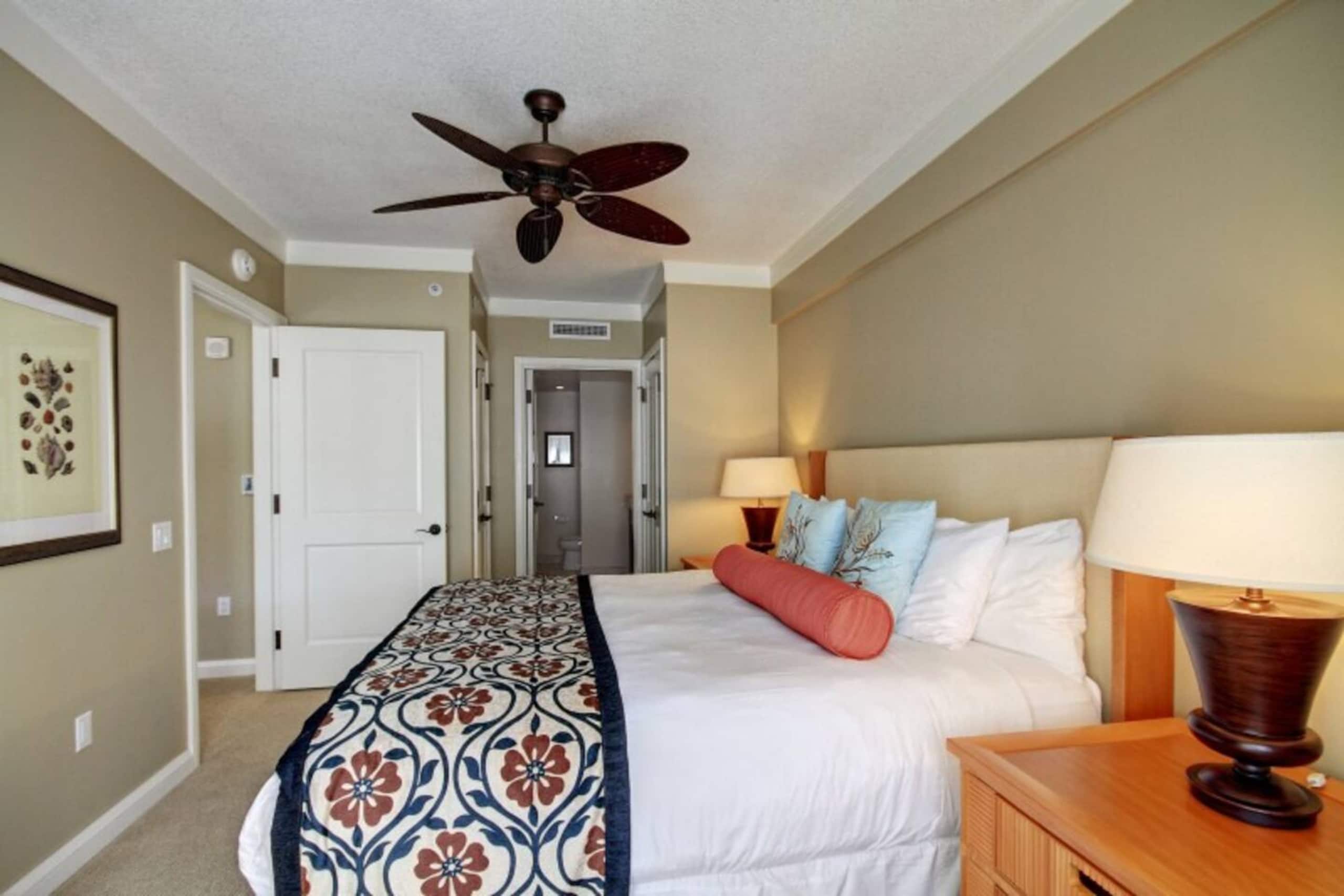 Condo in Lahaina · ★4.91 · 2 bedrooms · 3 beds · 2 baths - Image 6