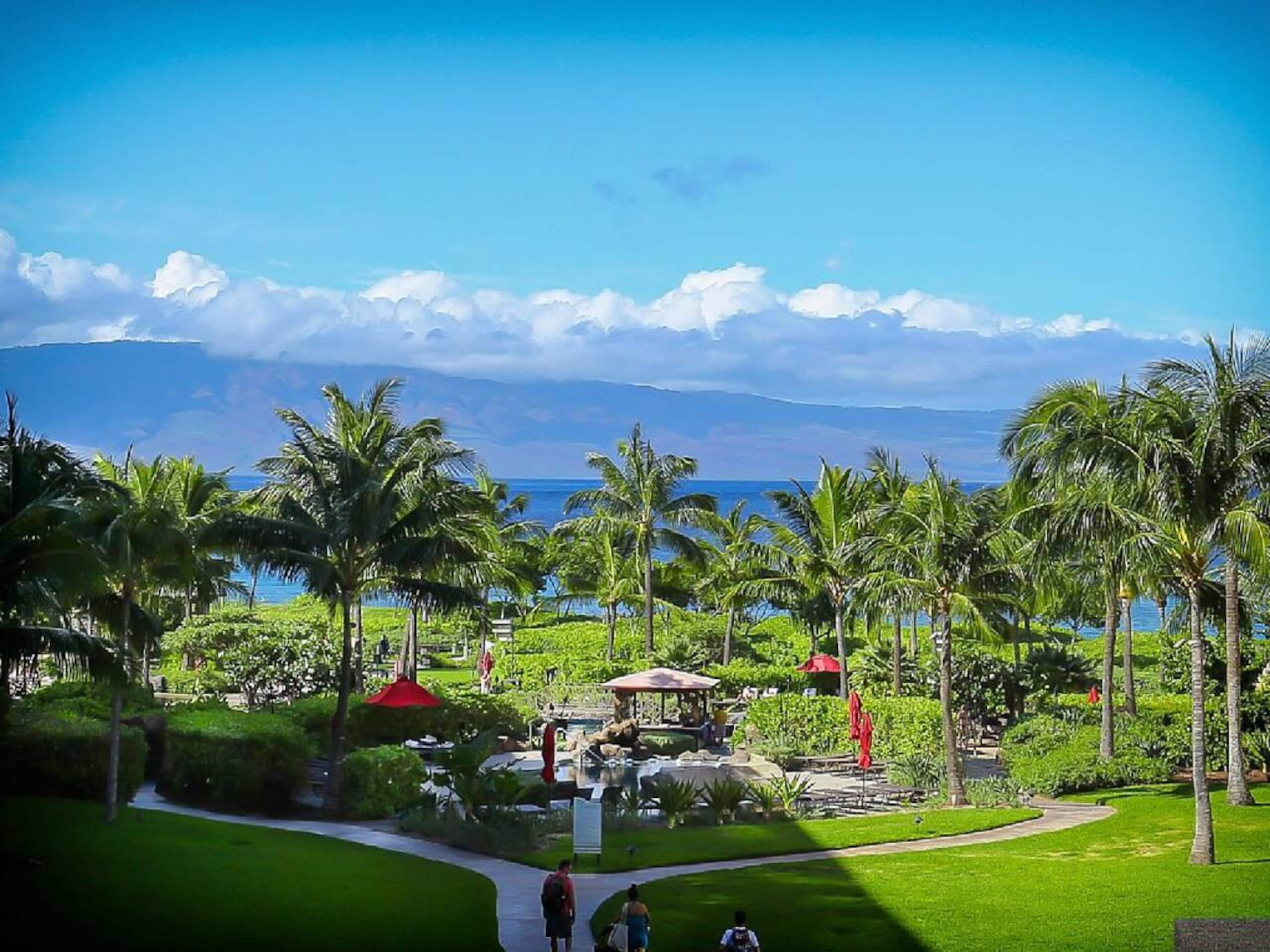Condo in Lahaina · ★4.8 · 3 bedrooms · 4 beds · 3 baths - Image 33