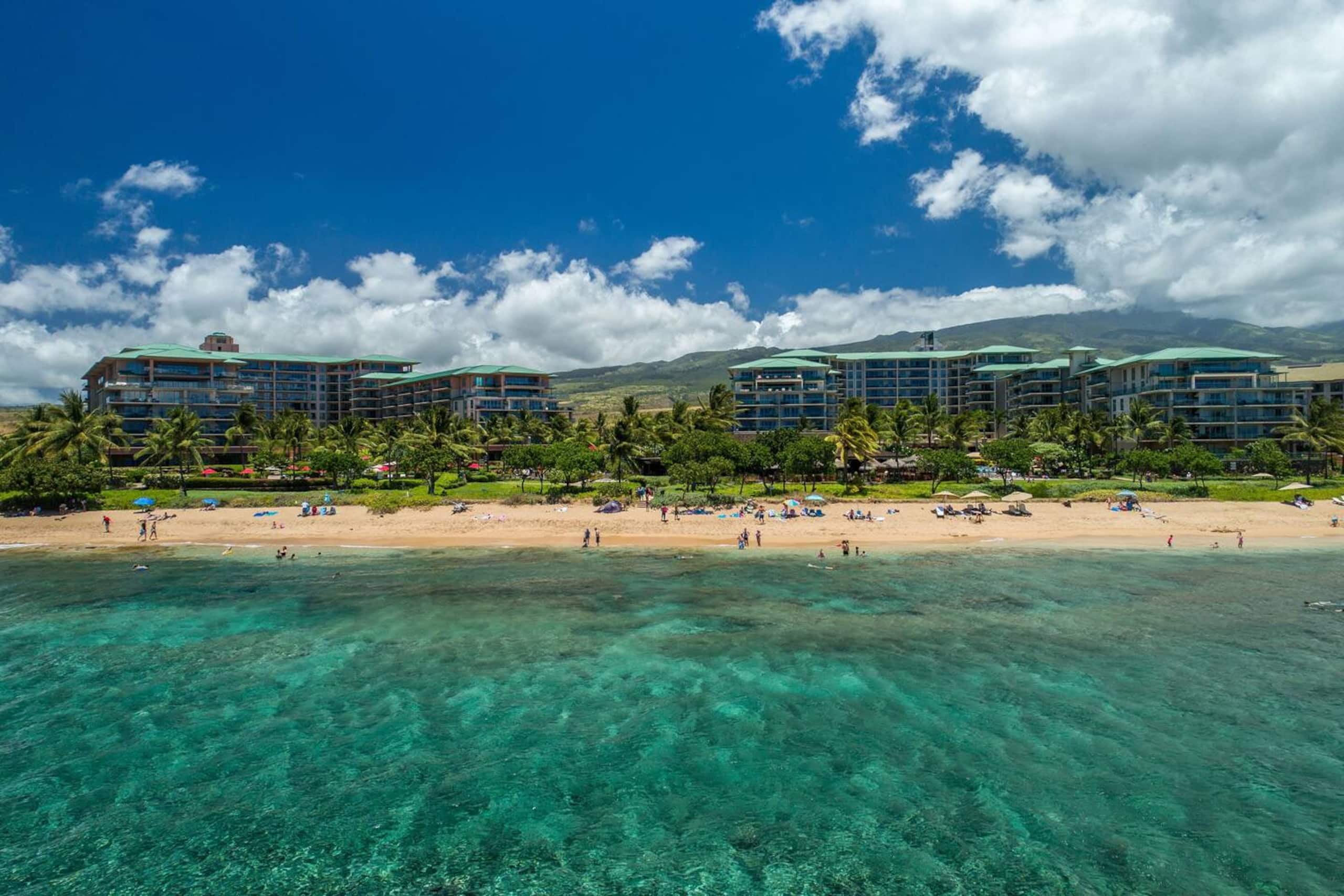 Condo in Lahaina · ★4.8 · 3 bedrooms · 4 beds · 3 baths - Image 26