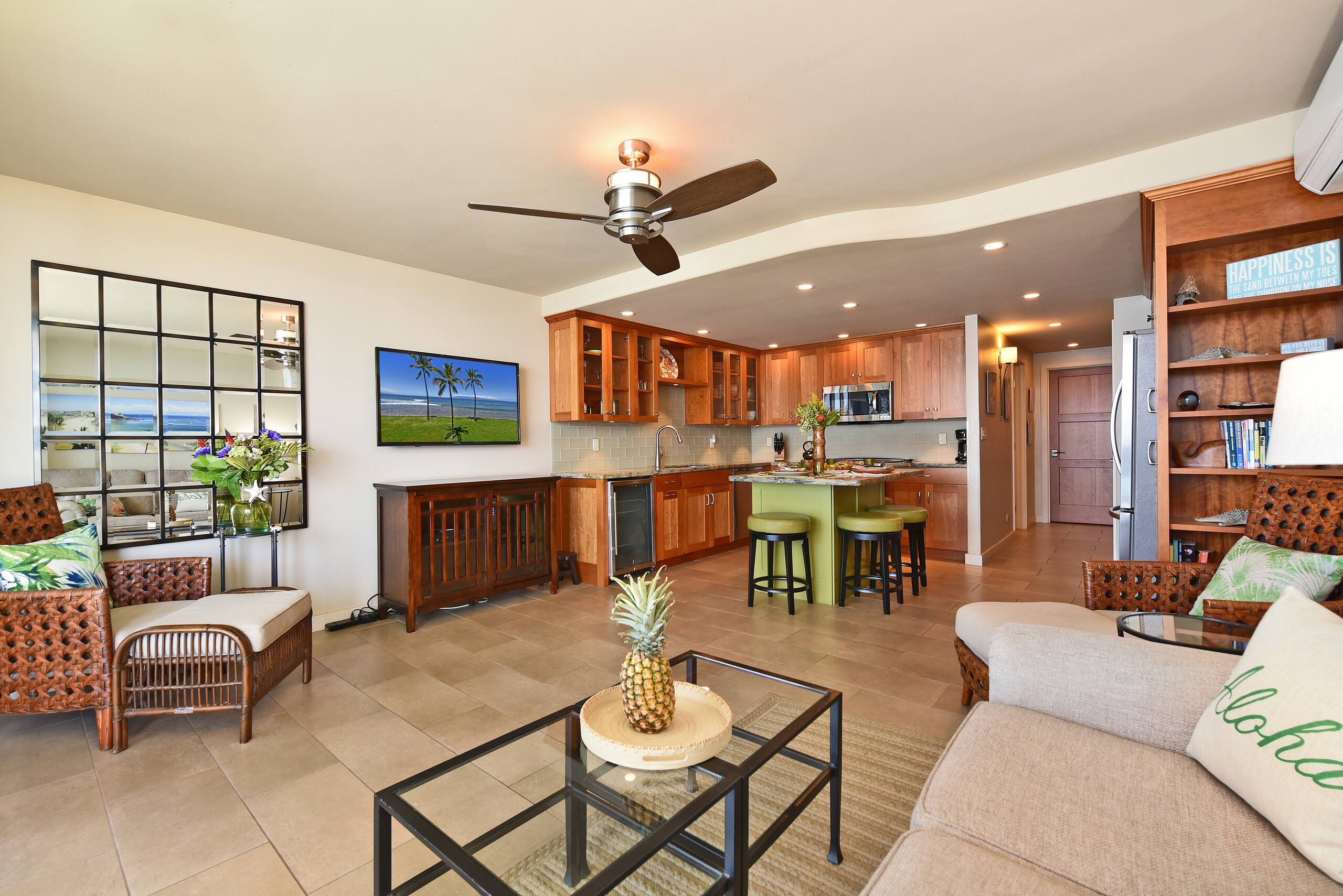 Condo in Lahaina · ★5.0 · 2 bedrooms · 3 beds · 2 baths - Image 3